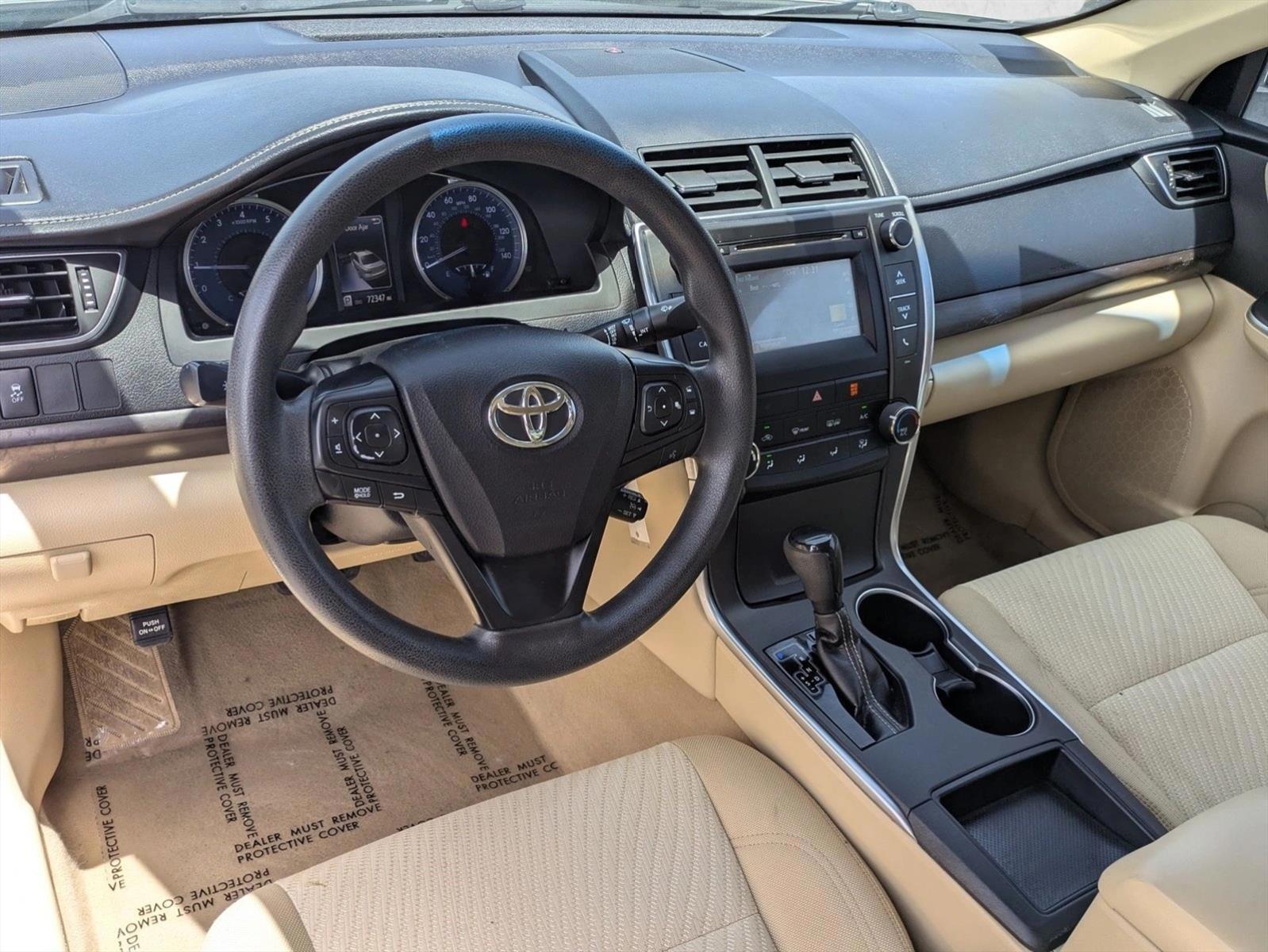 Thumbnail: 2017 Toyota Camry - 3