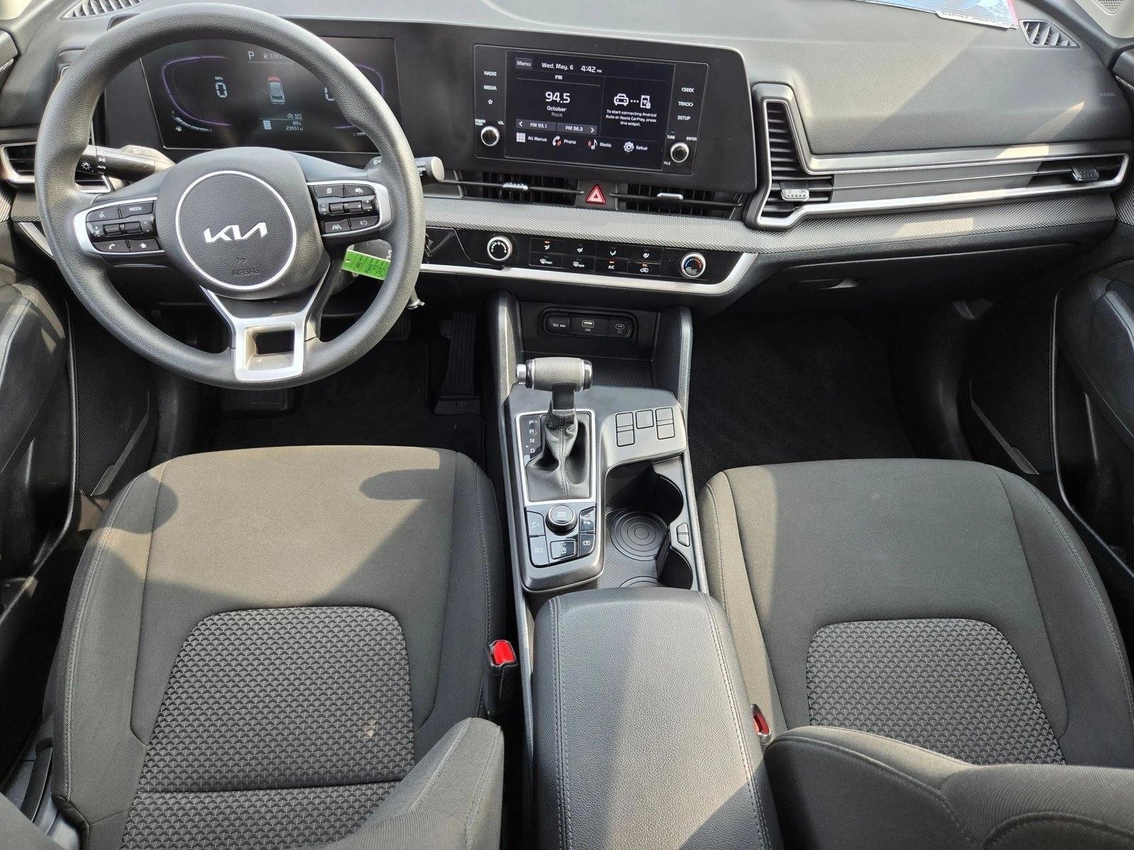 Thumbnail: 2025 Kia Sportage - 4
