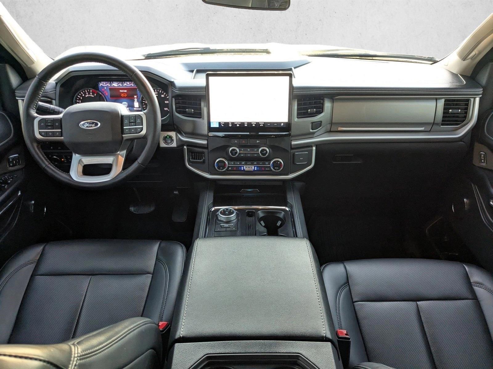 Thumbnail: 2024 Ford Expedition - 3