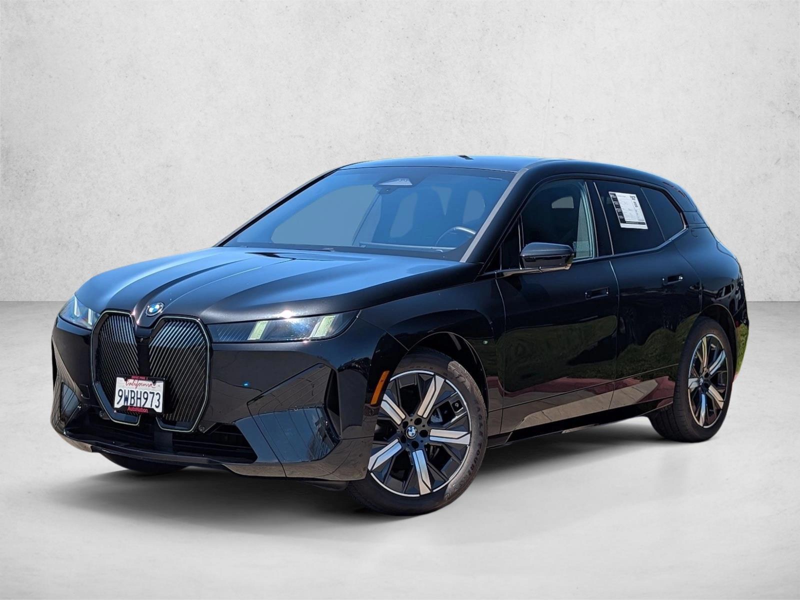 Thumbnail: 2026 BMW iX - 1