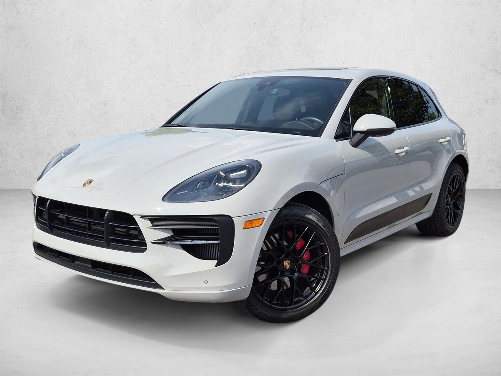 Thumbnail: 2020 Porsche Macan - 1
