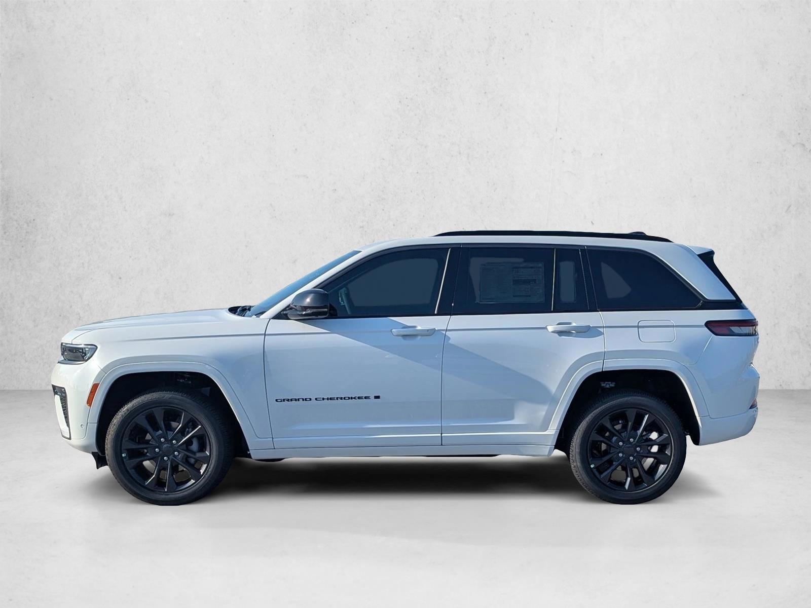 Thumbnail: 2026 Jeep Grand Cherokee - 2