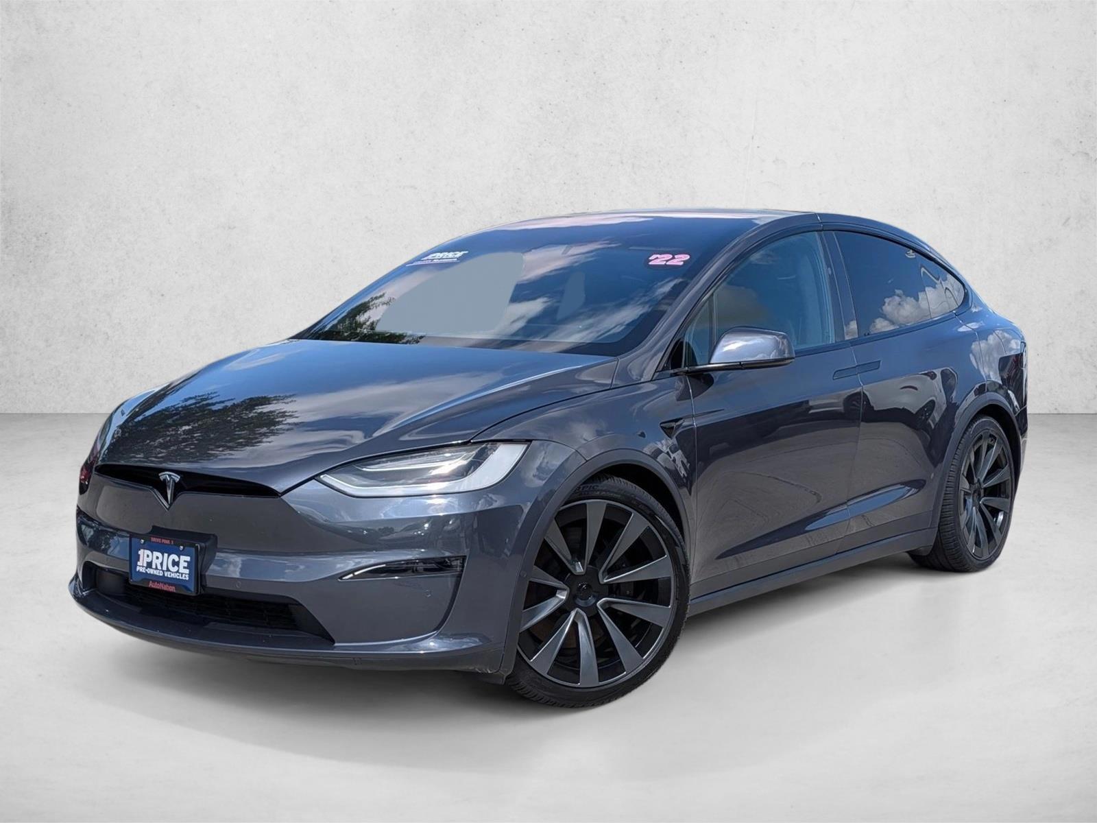 Thumbnail: 2022 Tesla Model X - 1