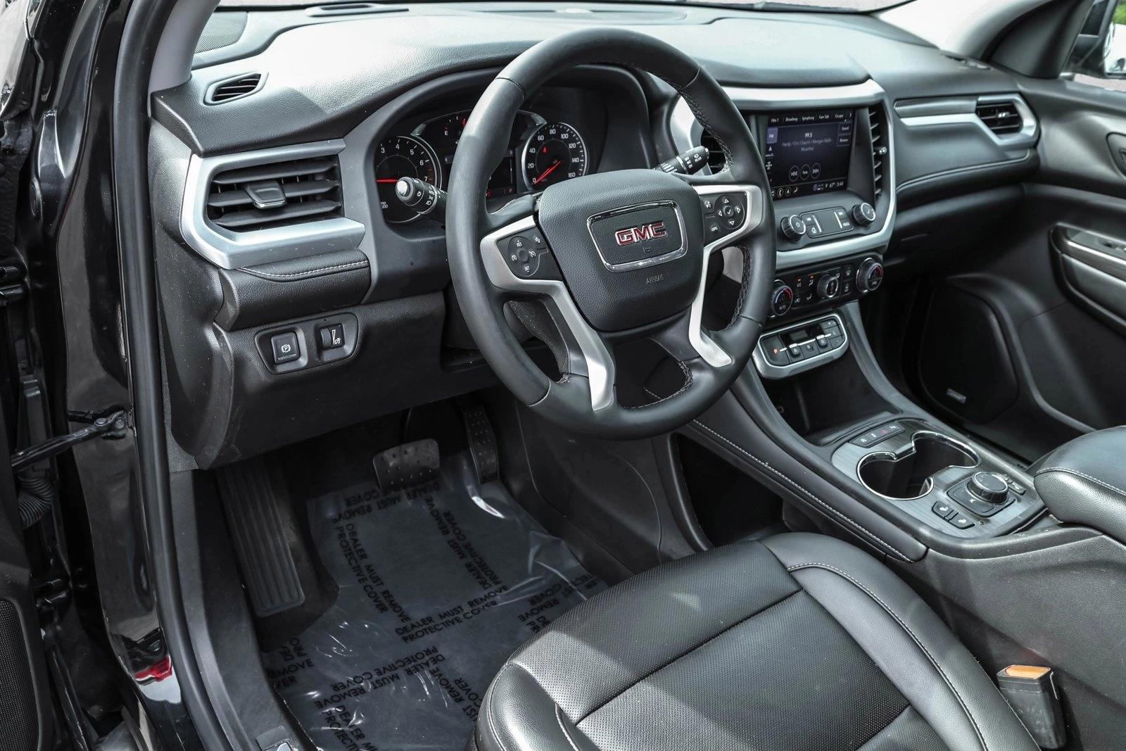 Thumbnail: 2023 GMC Acadia - 3
