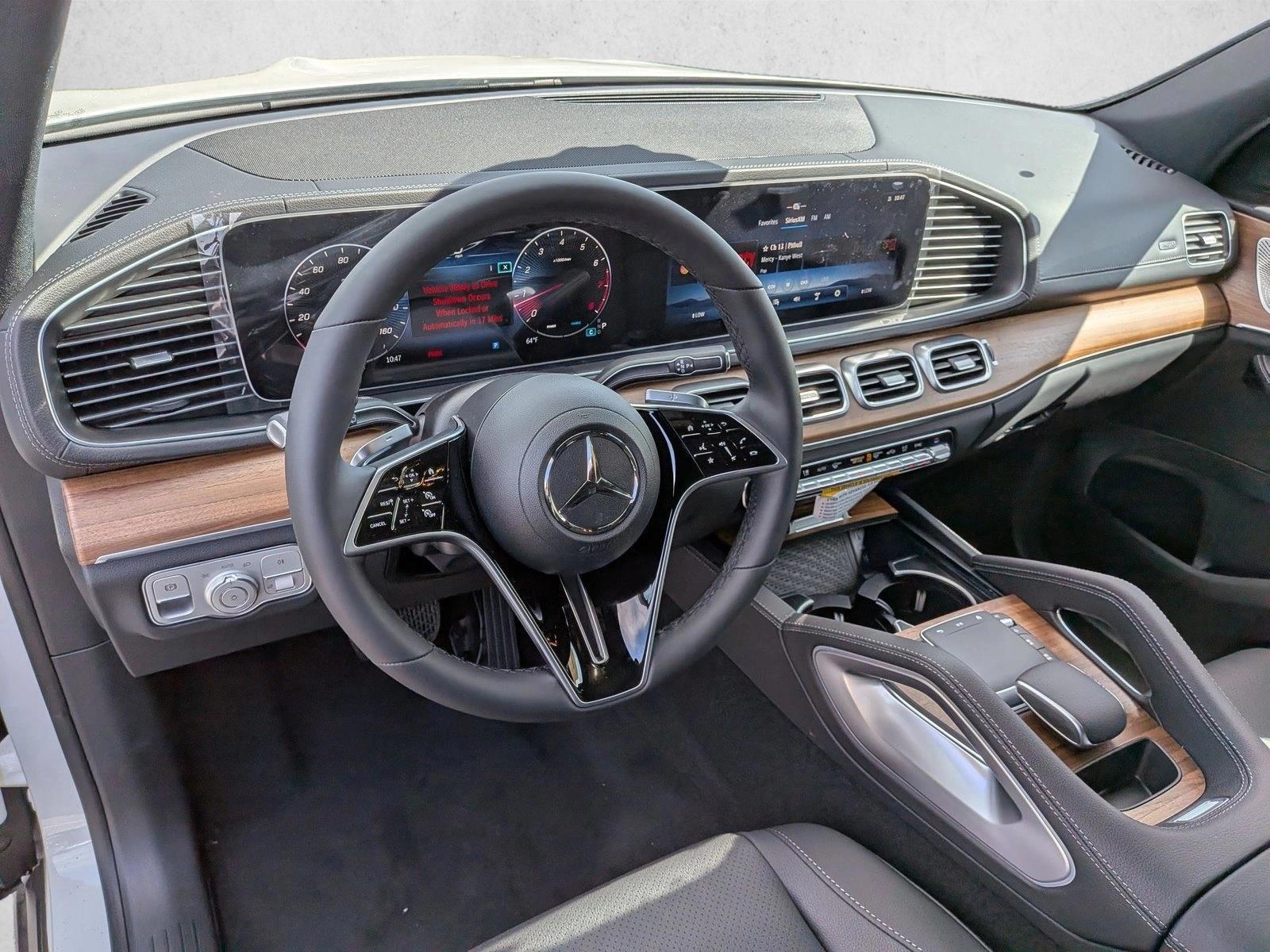 Thumbnail: 2026 Mercedes-Benz GLE - 3