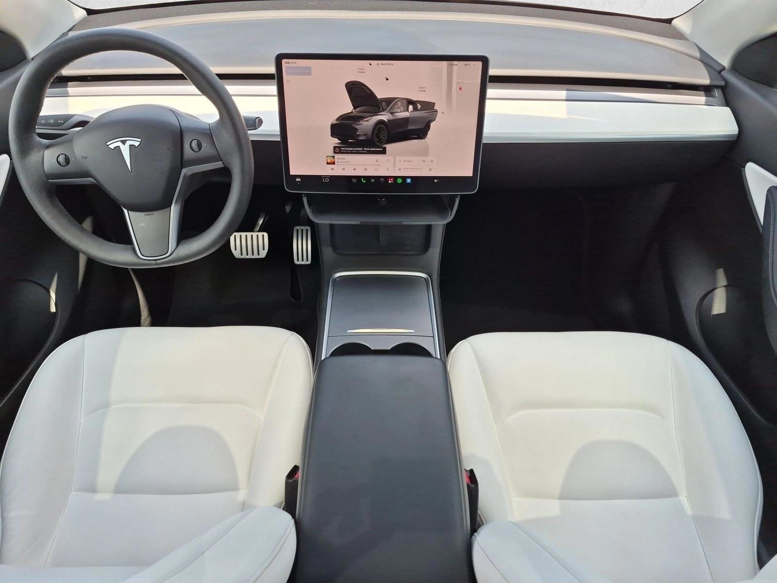 Thumbnail: 2022 Tesla Model Y - 4