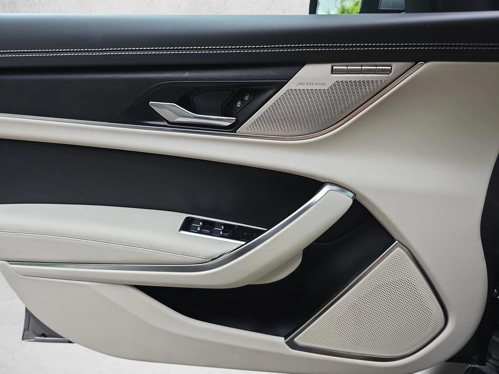 2024 Jaguar XF R-Dynamic SE - Photo 27