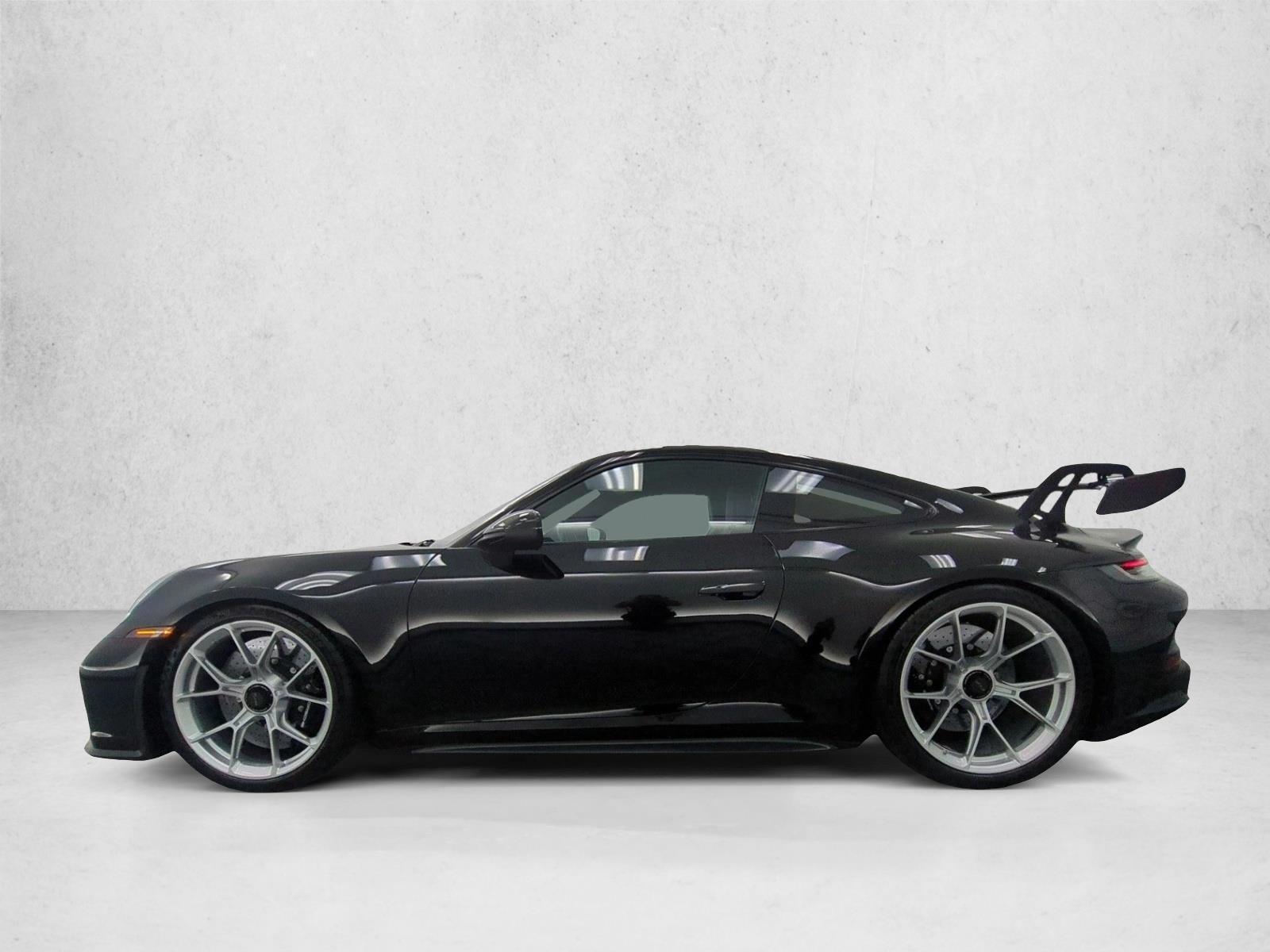 Thumbnail: 2022 Porsche 911 - 2