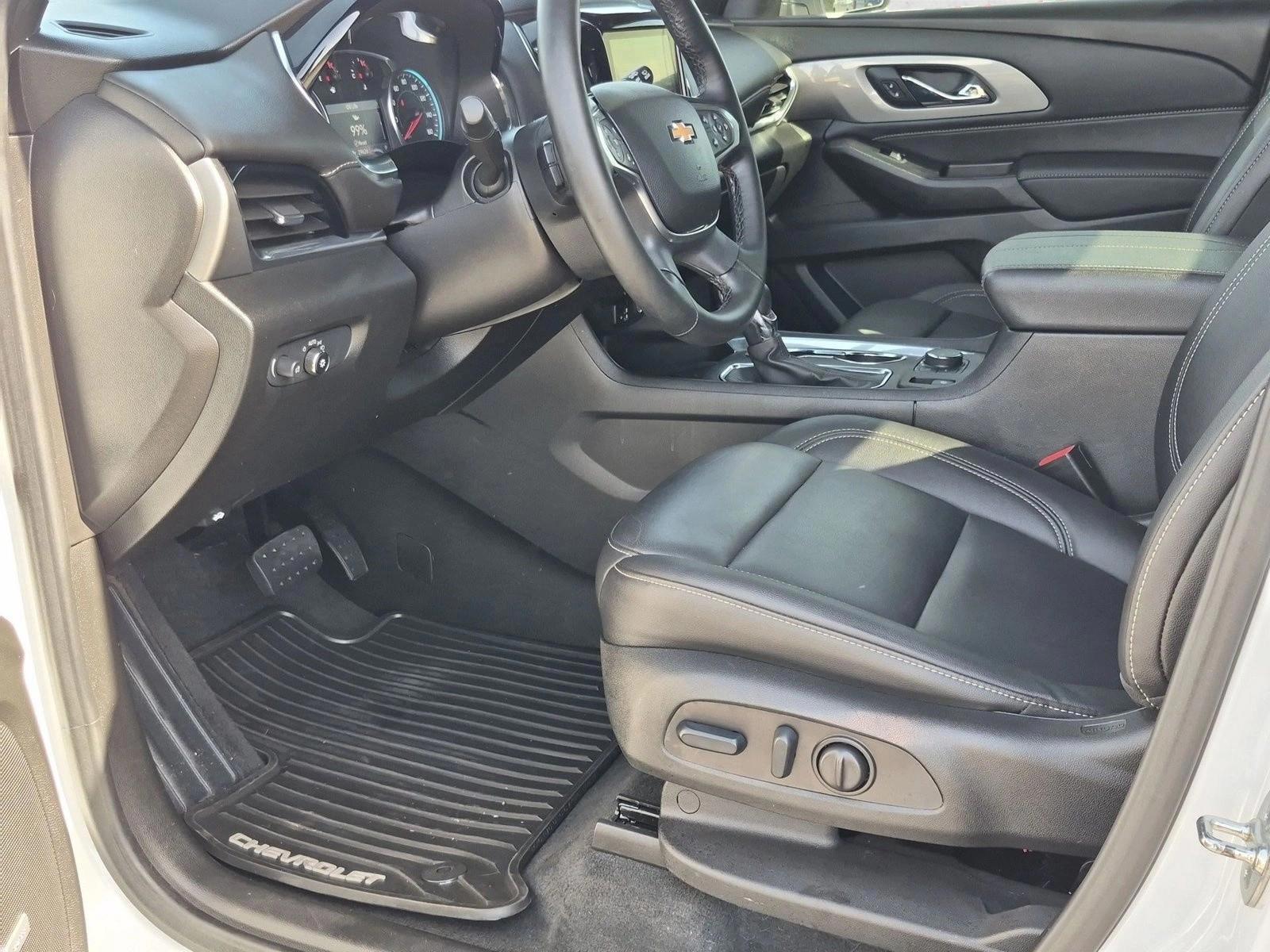 2023 Chevrolet Traverse 3LT - Photo 24