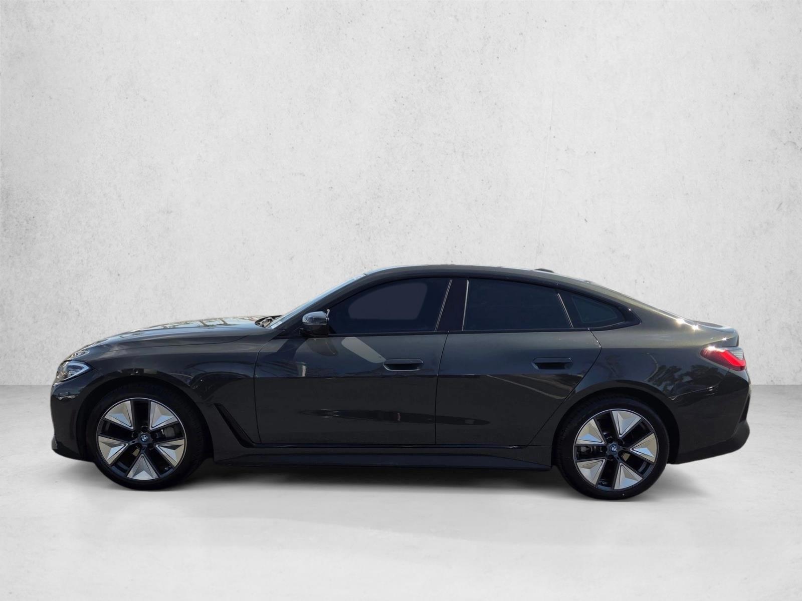 Thumbnail: 2023 BMW i4 - 2