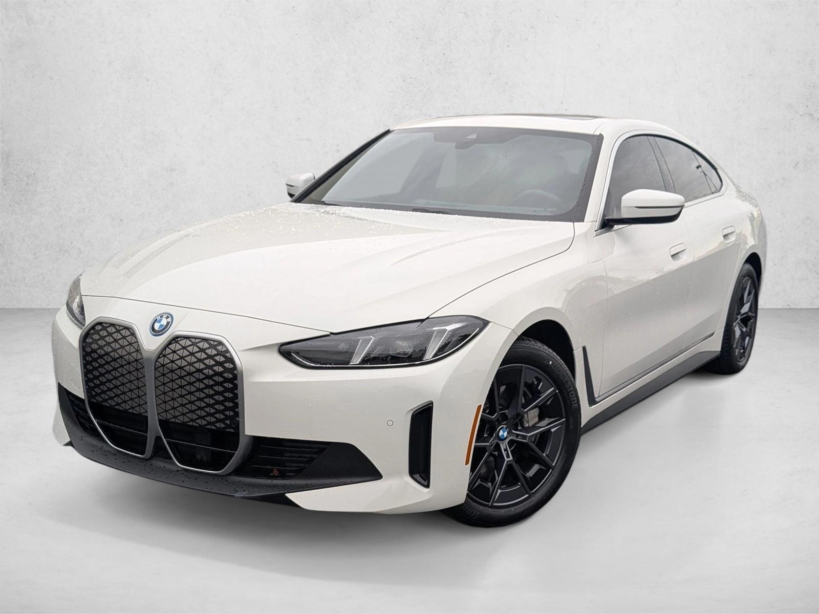 Thumbnail: 2025 BMW i4 - 1