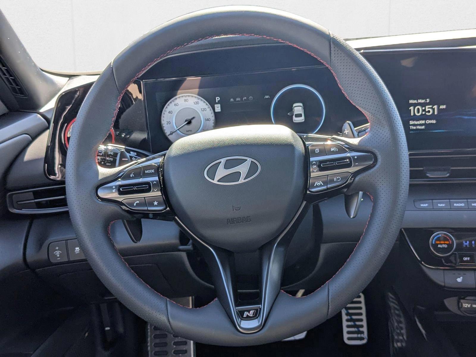 2025 Hyundai Elantra N Line - Photo 12