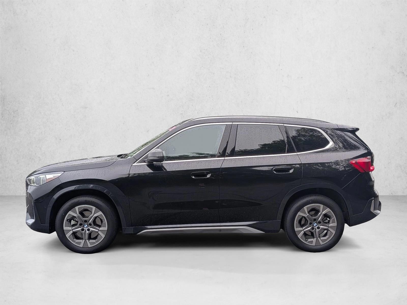 Thumbnail: 2025 BMW X1 - 2