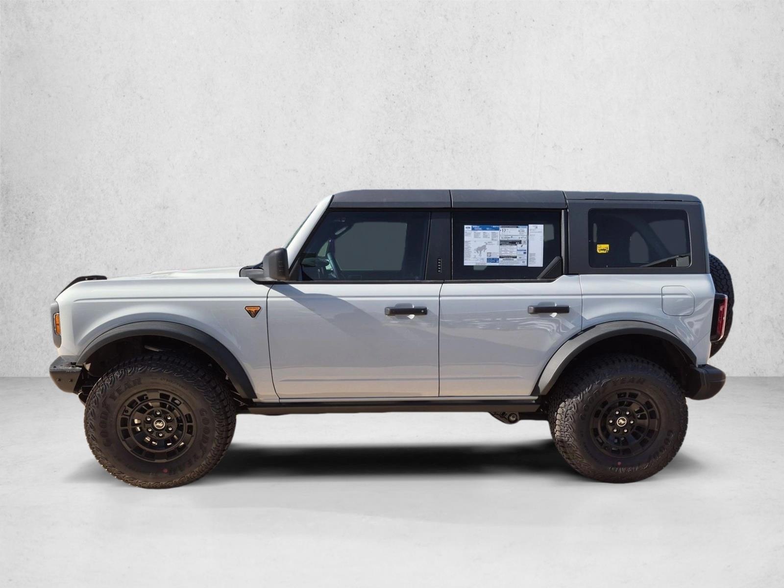 Thumbnail: 2026 Ford Bronco - 2