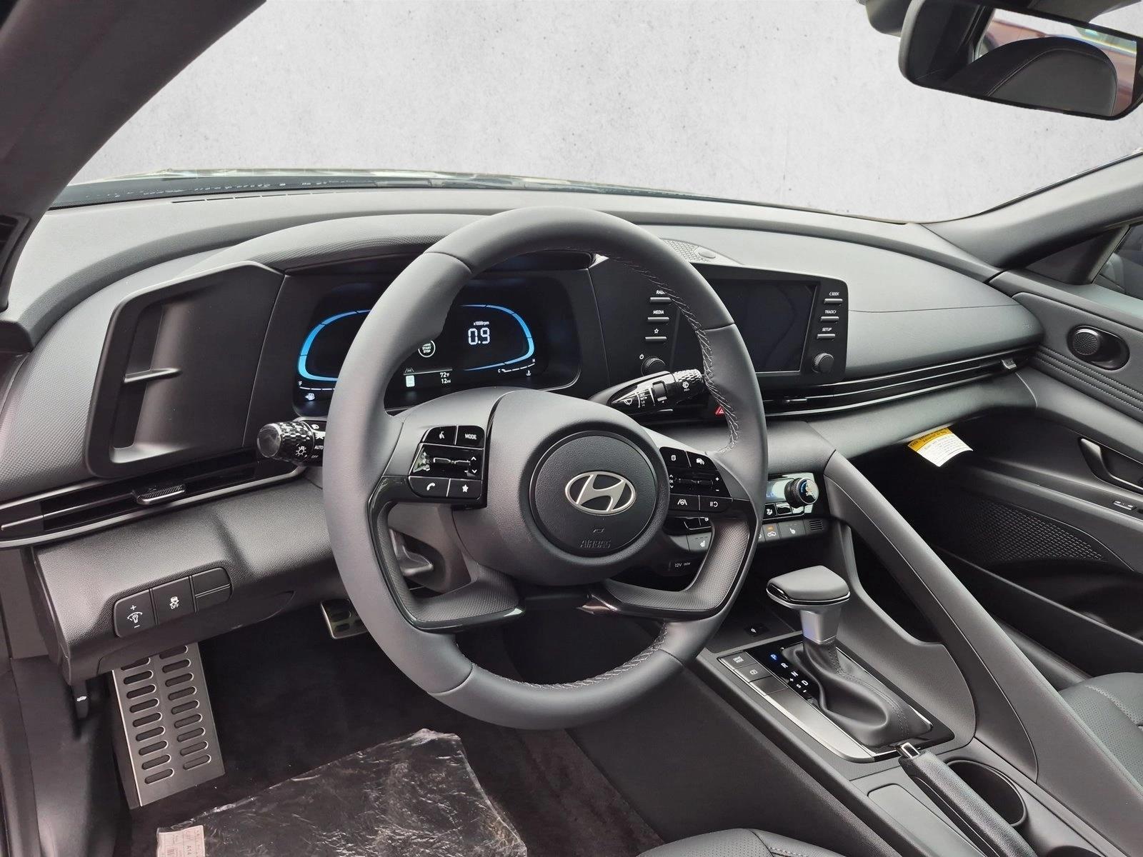 Thumbnail: 2026 Hyundai Elantra - 3