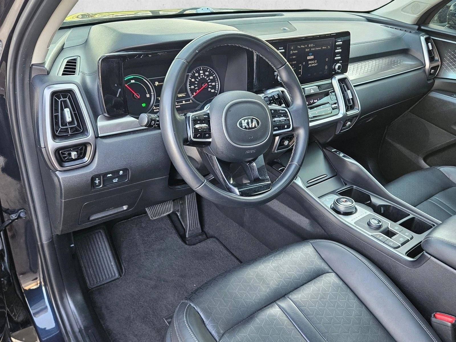 Thumbnail: 2021 Kia Sorento - 3