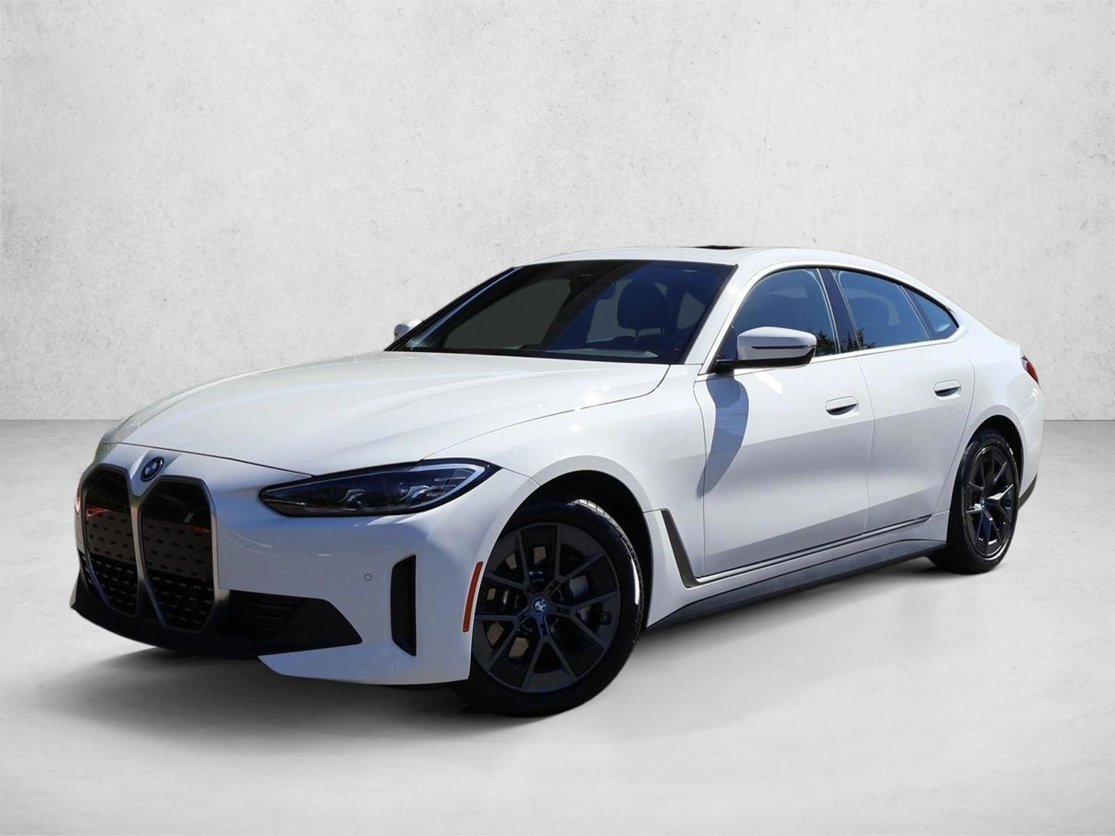 Thumbnail: 2023 BMW i4 - 1