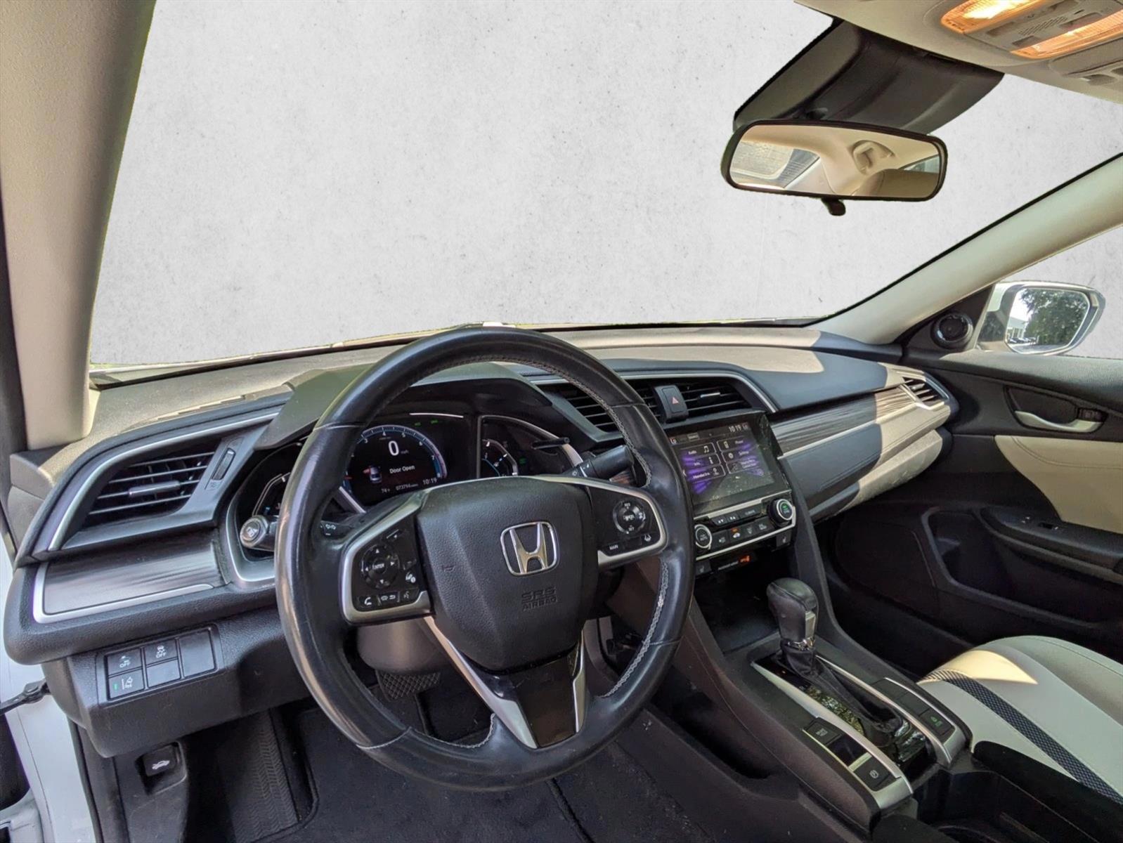 Thumbnail: 2019 Honda Civic - 3