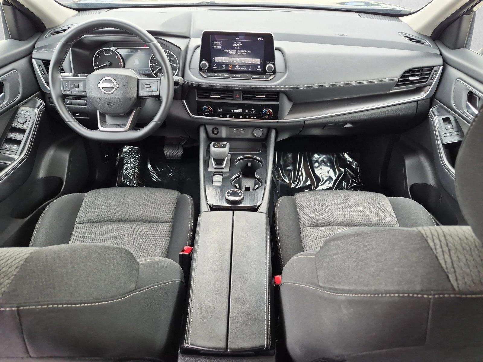 Thumbnail: 2025 Nissan Rogue - 4