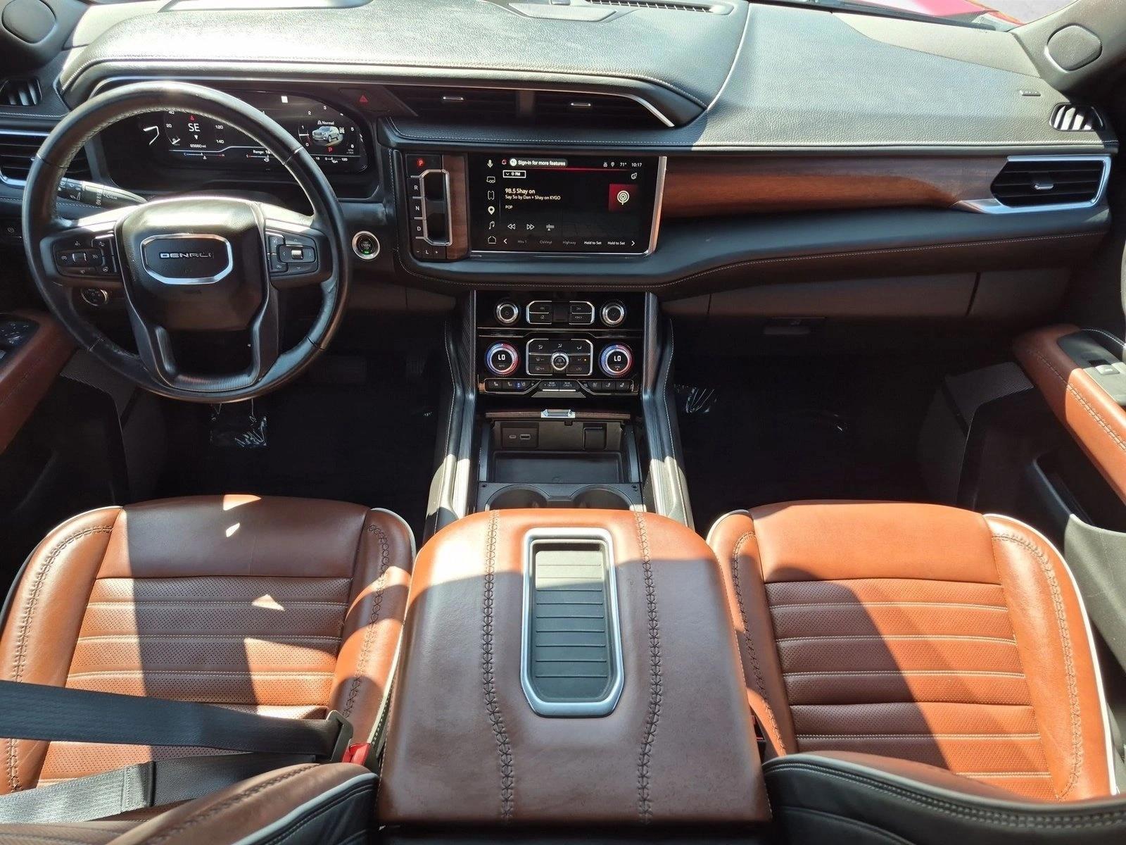 Thumbnail: 2023 GMC Yukon - 4