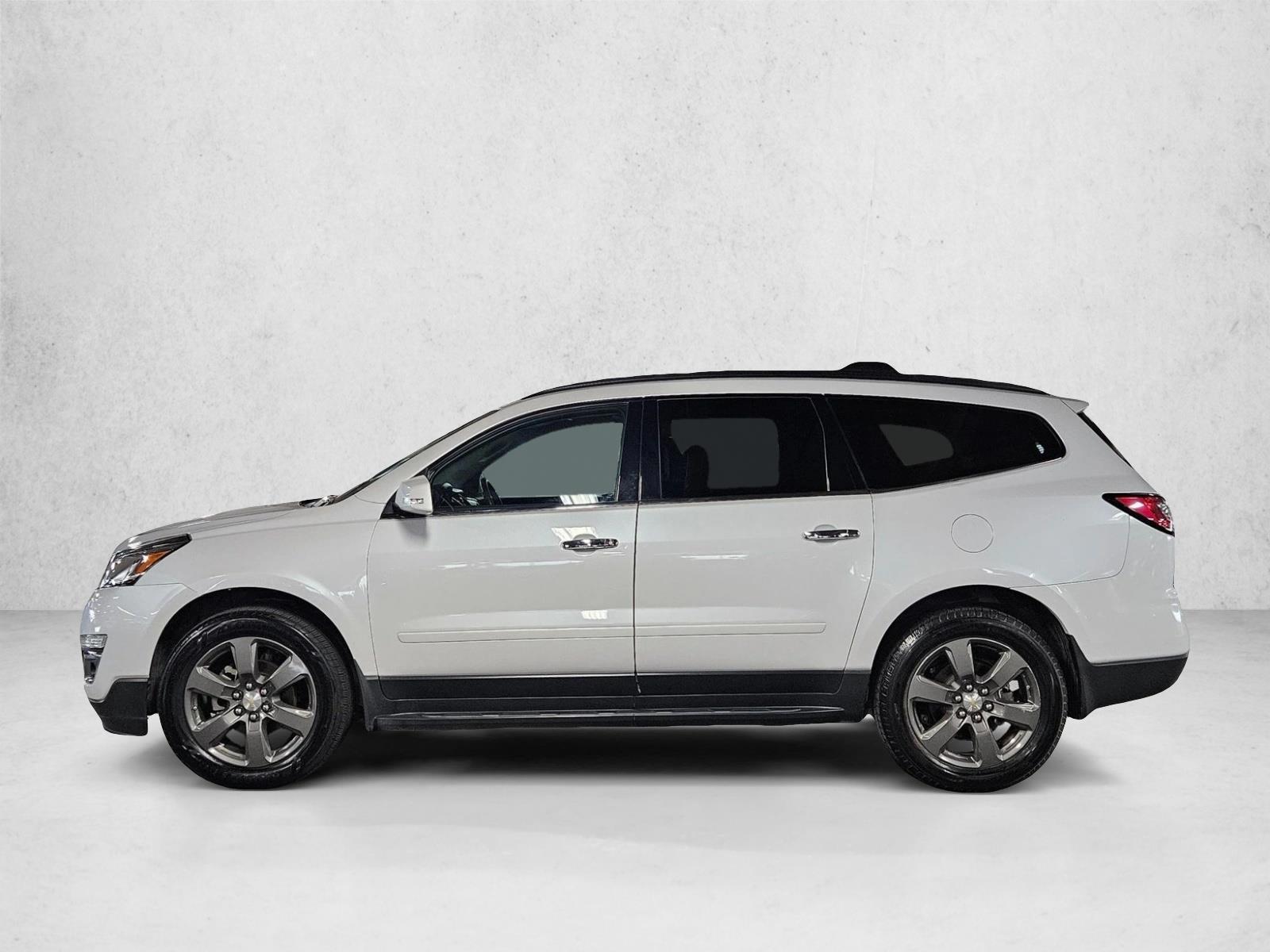 Thumbnail: 2017 Chevrolet Traverse - 2