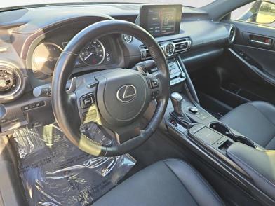 2021 Lexus IS
