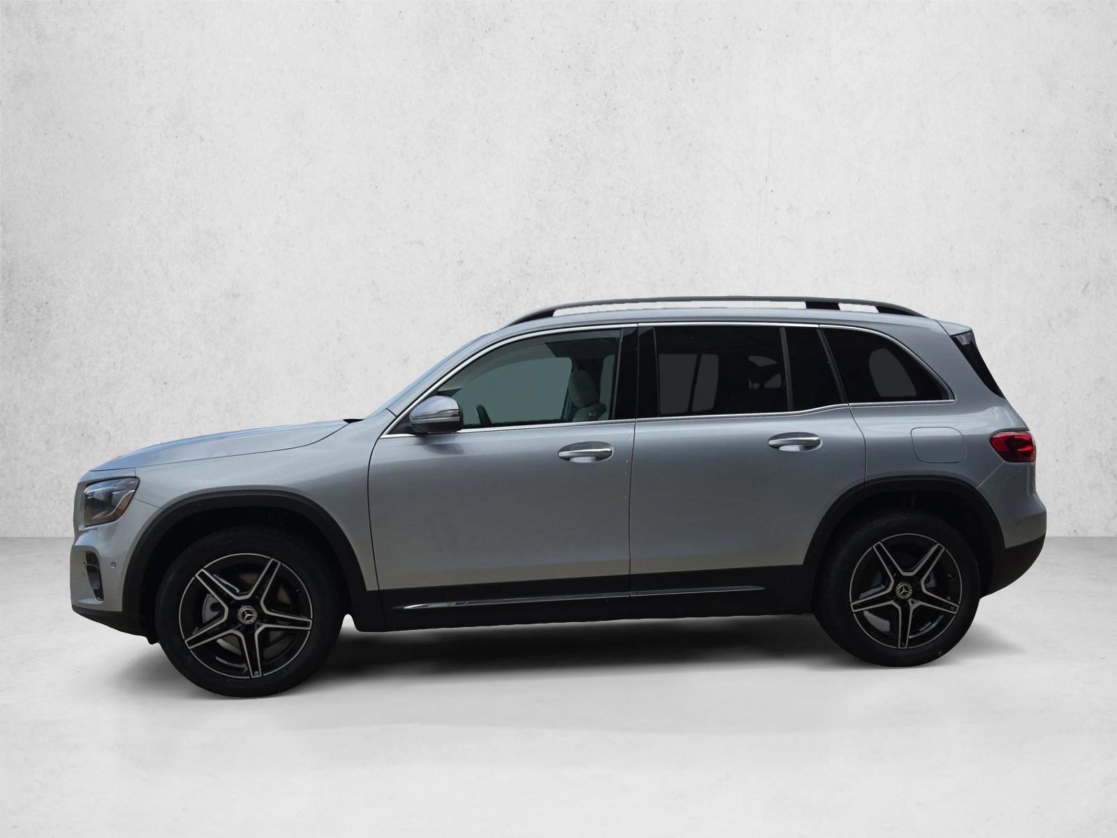 Thumbnail: 2026 Mercedes-Benz GLB - 2