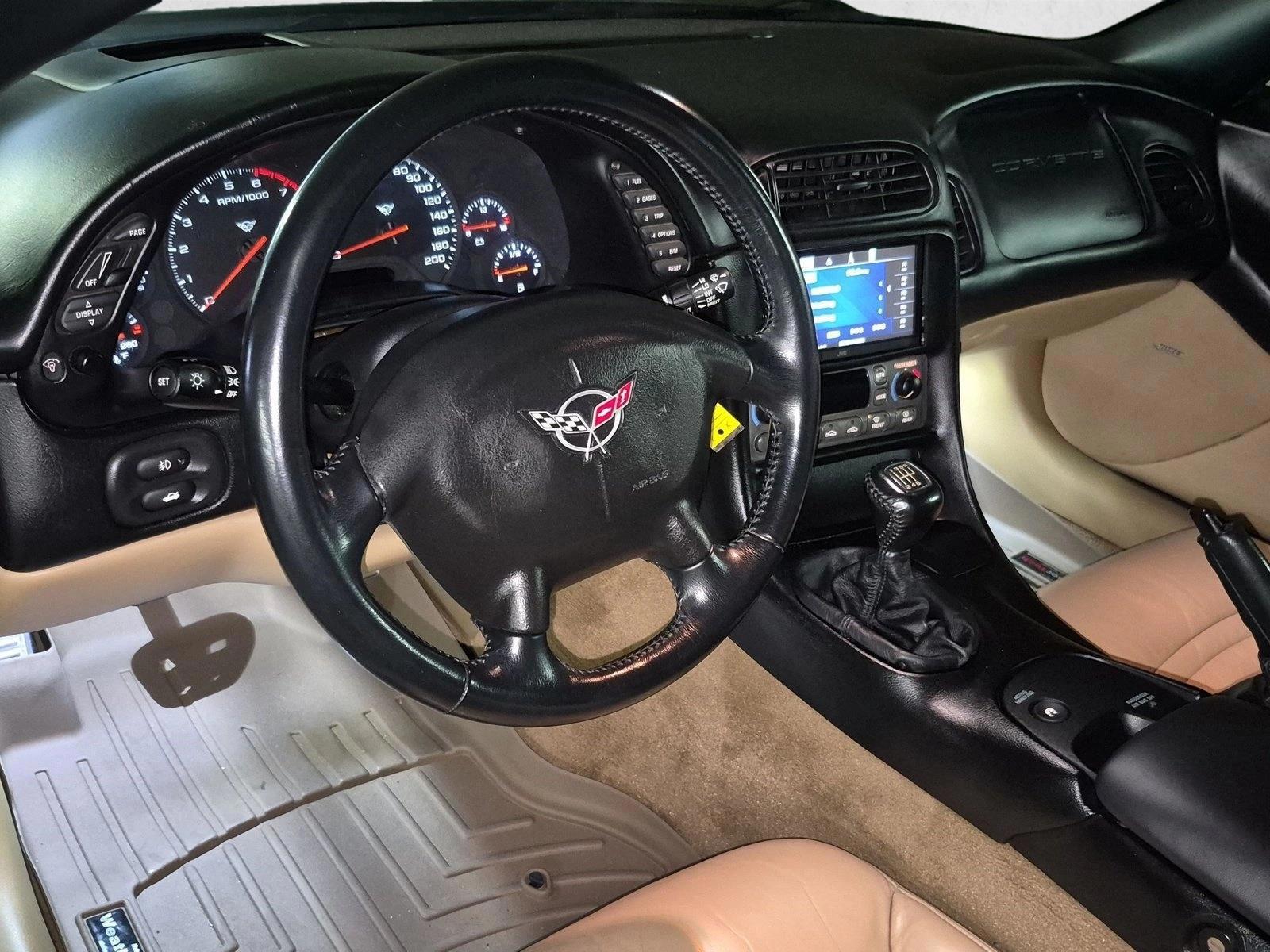 Thumbnail: 2001 Chevrolet Corvette - 3
