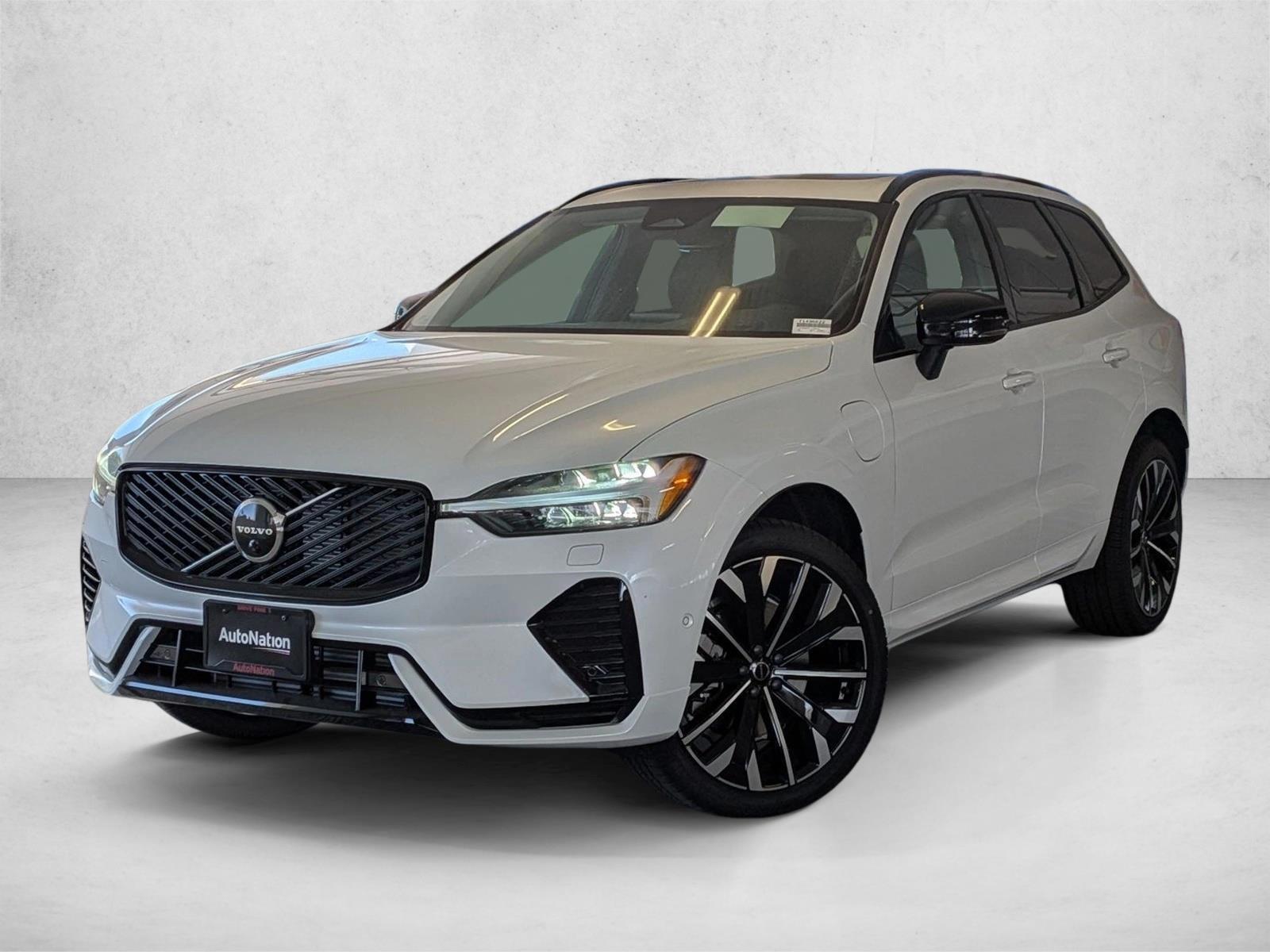 Thumbnail: 2026 Volvo XC60 - 1