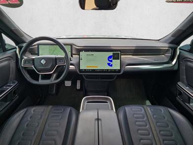 2022 Rivian R1T