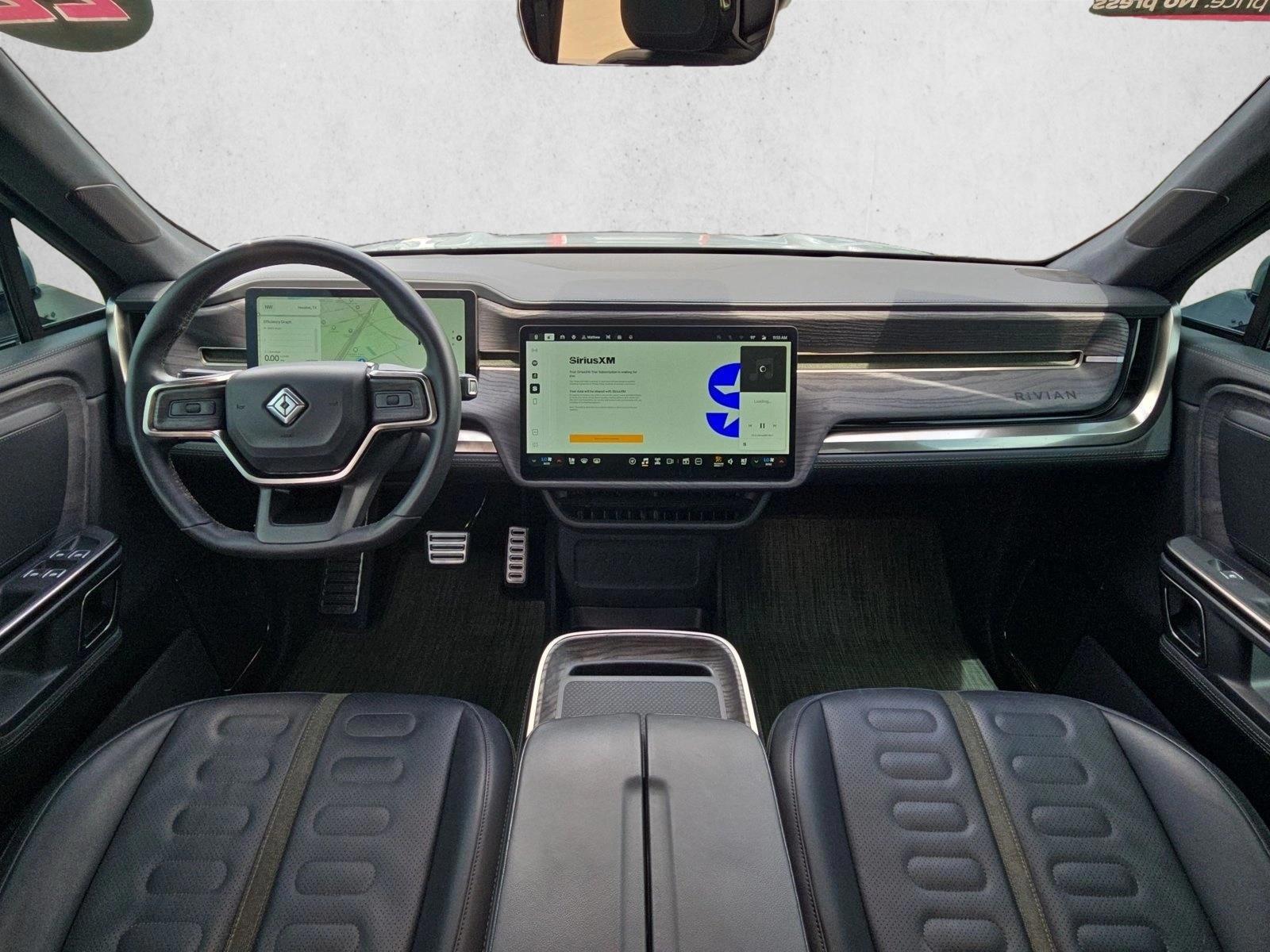 Thumbnail: 2022 Rivian R1T - 3