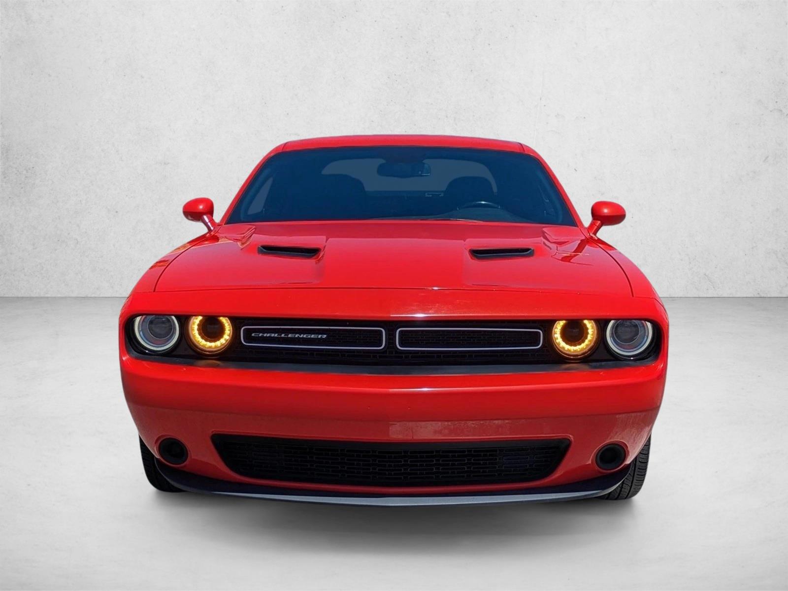 2021 Dodge Challenger SXT - Photo 2