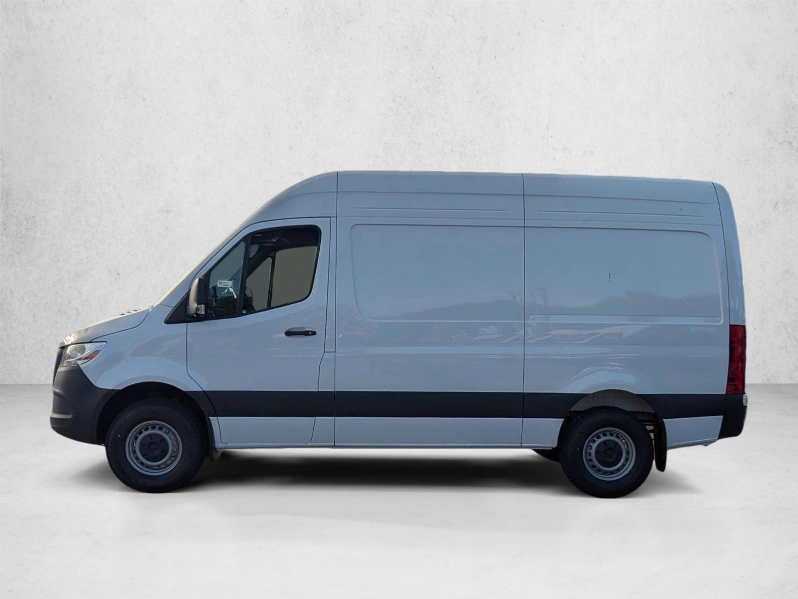 Thumbnail: 2026 Mercedes-Benz Sprinter - 2