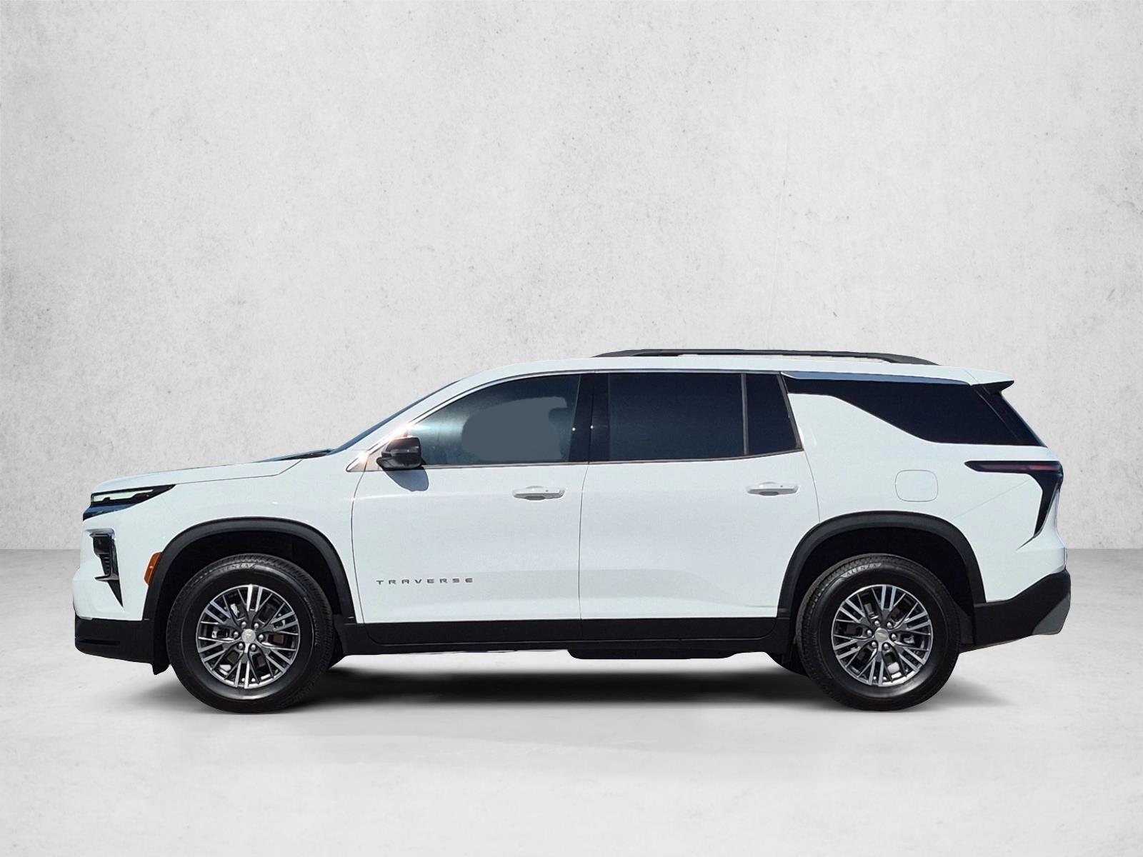Thumbnail: 2026 Chevrolet Traverse - 2