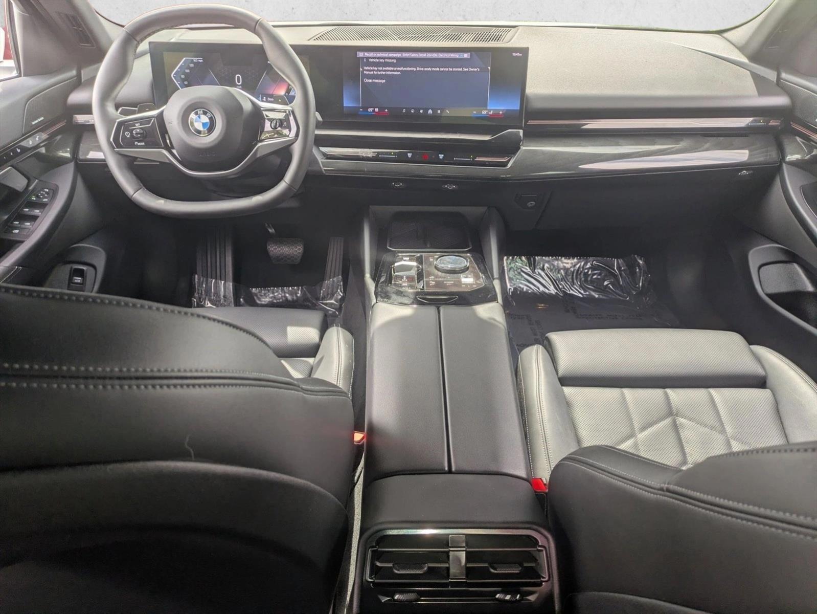 Thumbnail: 2024 BMW 5 Series - 3