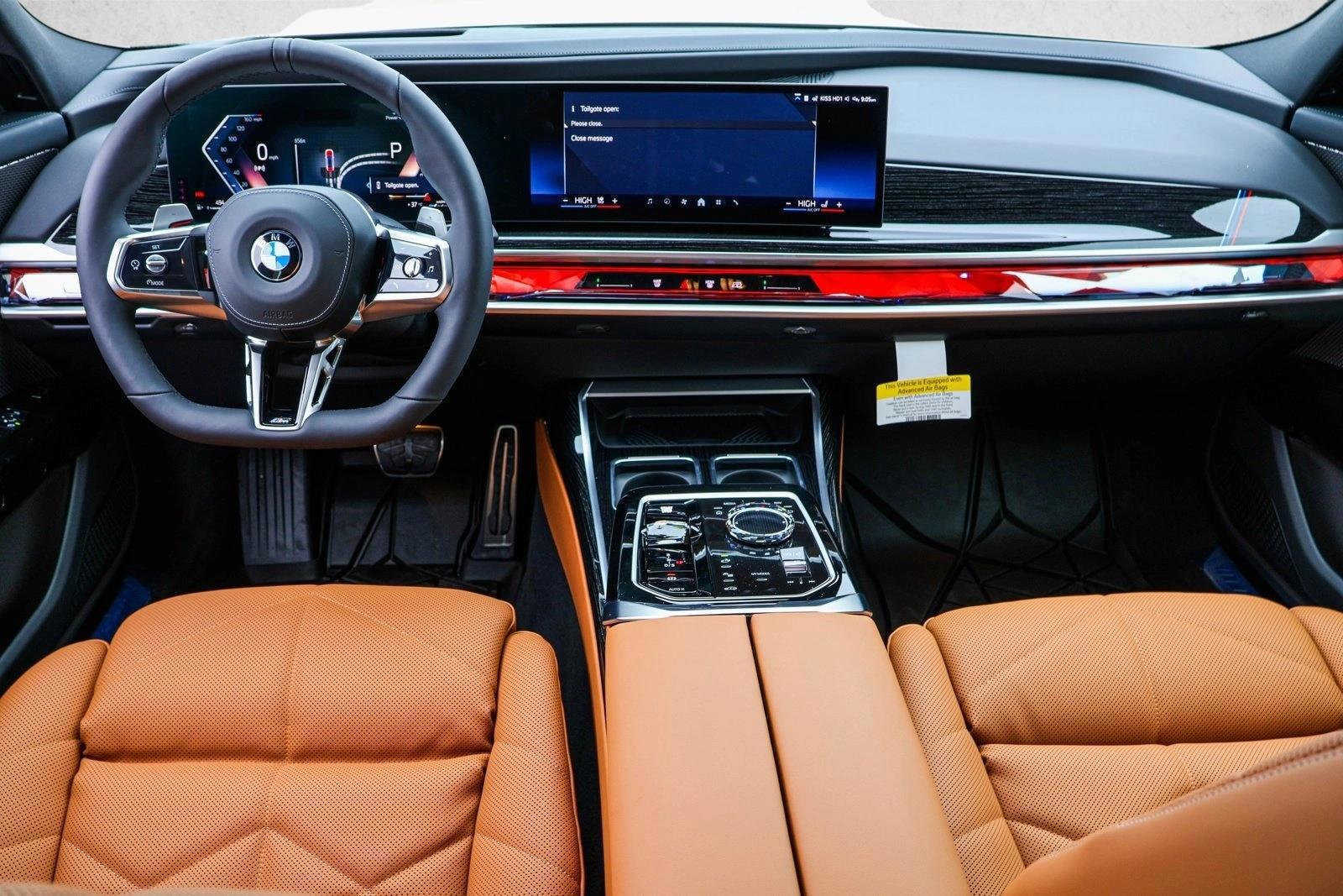 Thumbnail: 2026 BMW 7 Series - 4