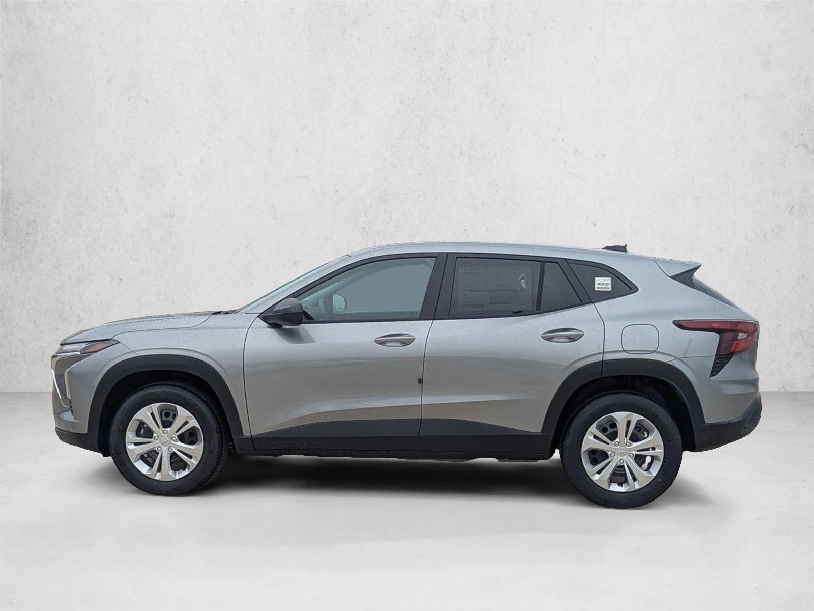 Thumbnail: 2026 Chevrolet Trax - 2