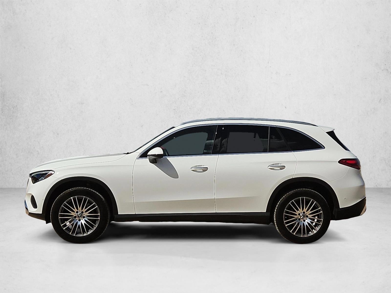 Thumbnail: 2026 Mercedes-Benz GLC - 2