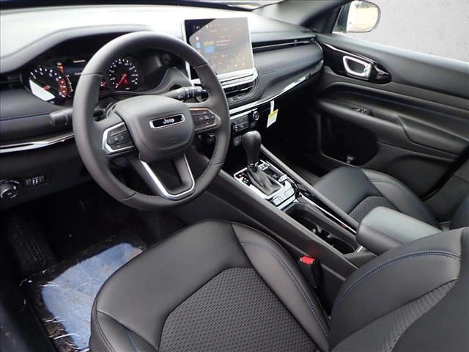 Thumbnail: 2026 Jeep Compass - 3