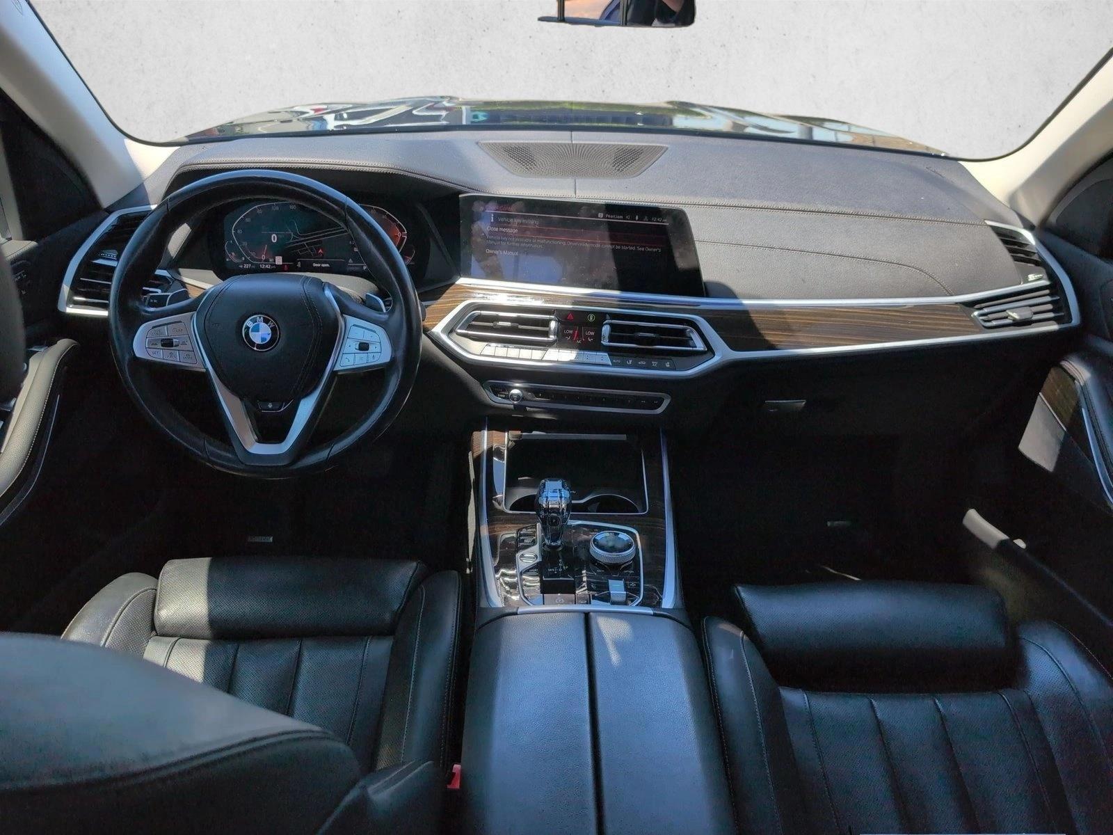 Thumbnail: 2021 BMW X7 - 3