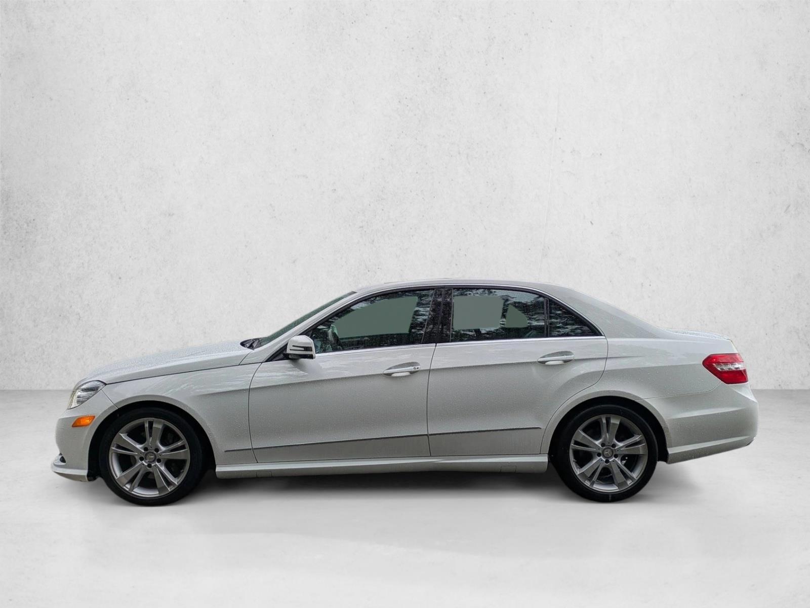 Thumbnail: 2013 Mercedes-Benz E-Class - 2