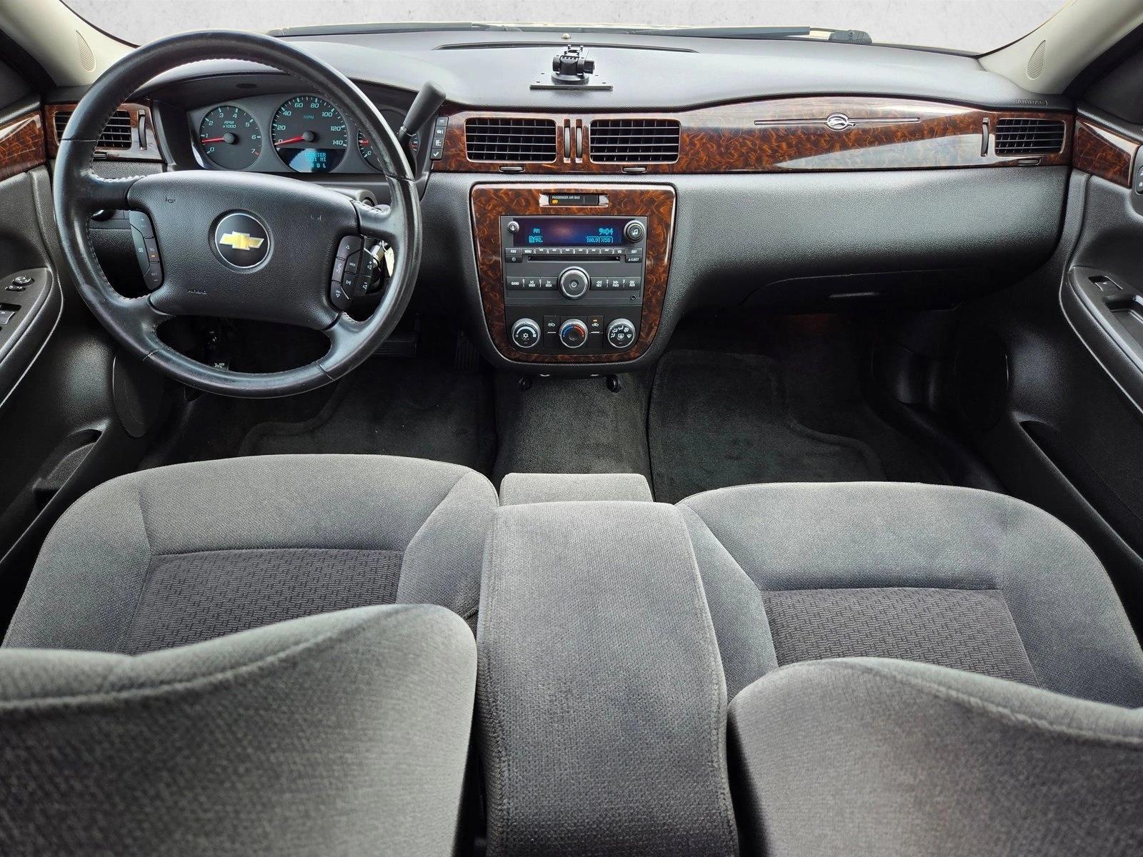 Thumbnail: 2012 Chevrolet Impala - 3