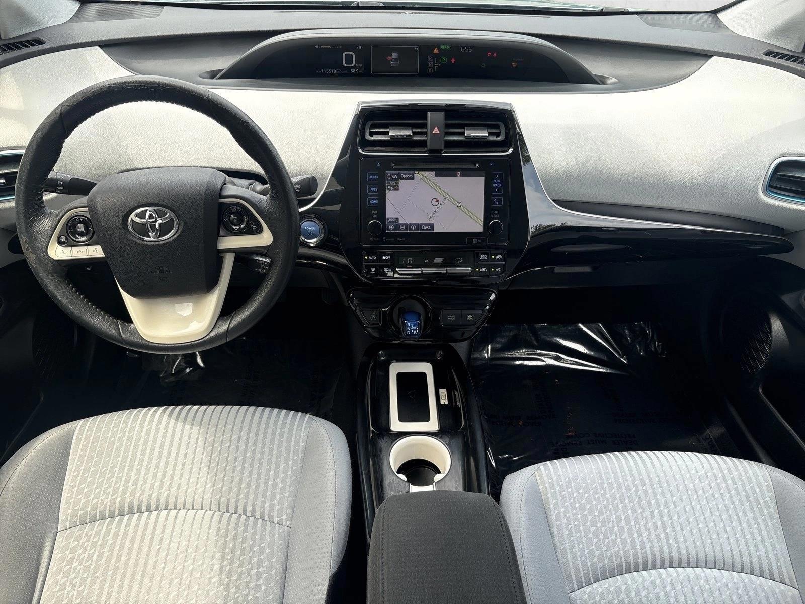 Thumbnail: 2016 Toyota Prius - 3
