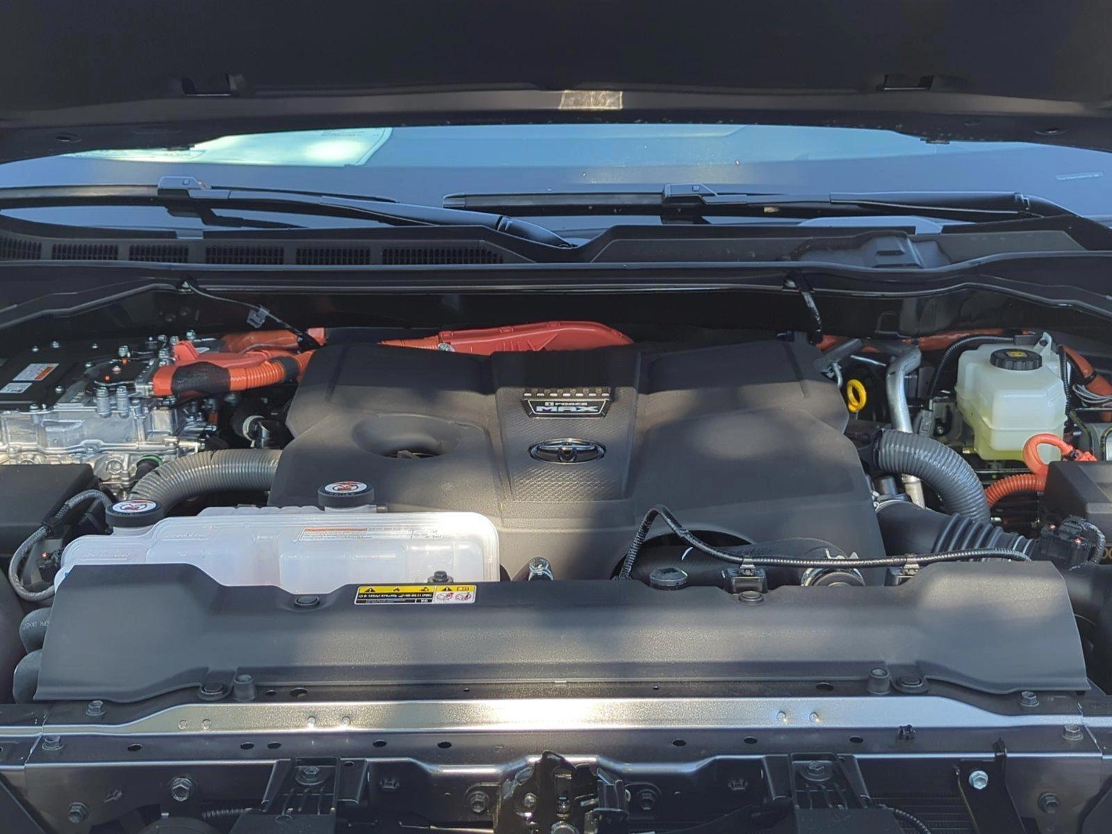 2025 Toyota Tundra 1794 Edition - Photo 17