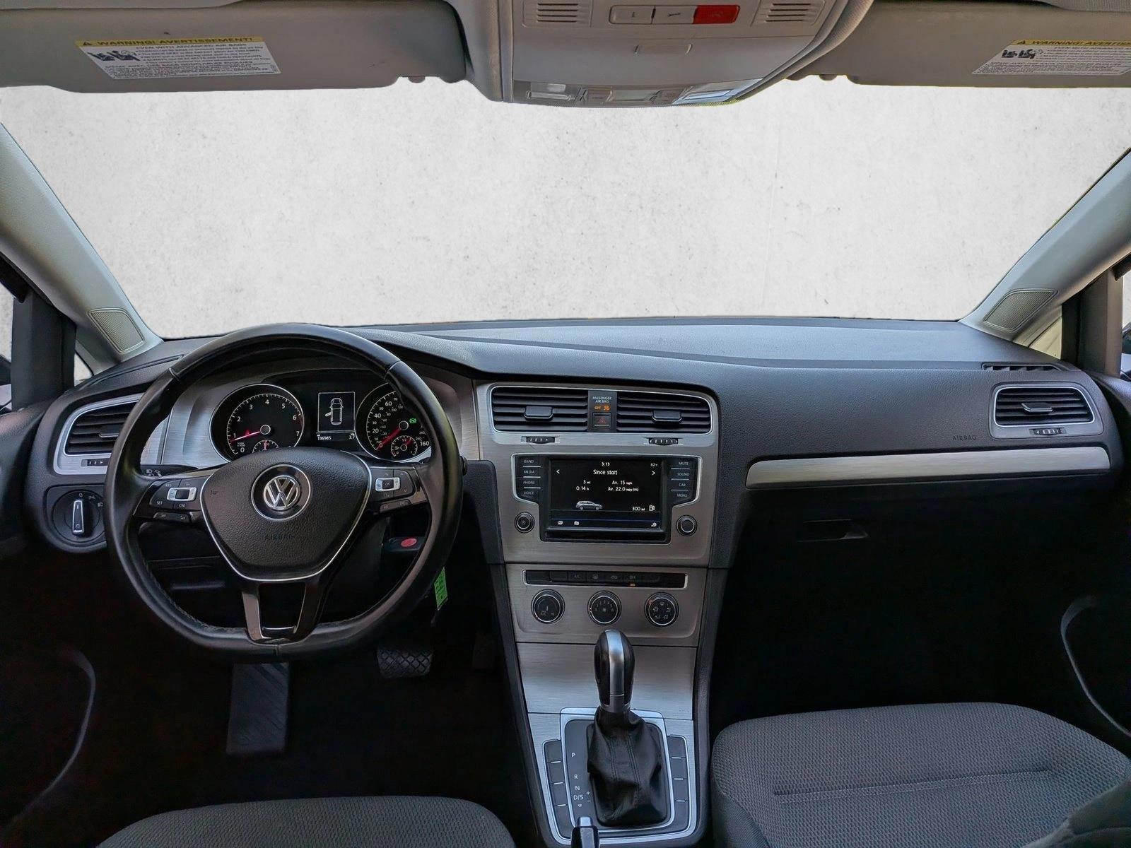 Thumbnail: 2017 Volkswagen Golf - 4