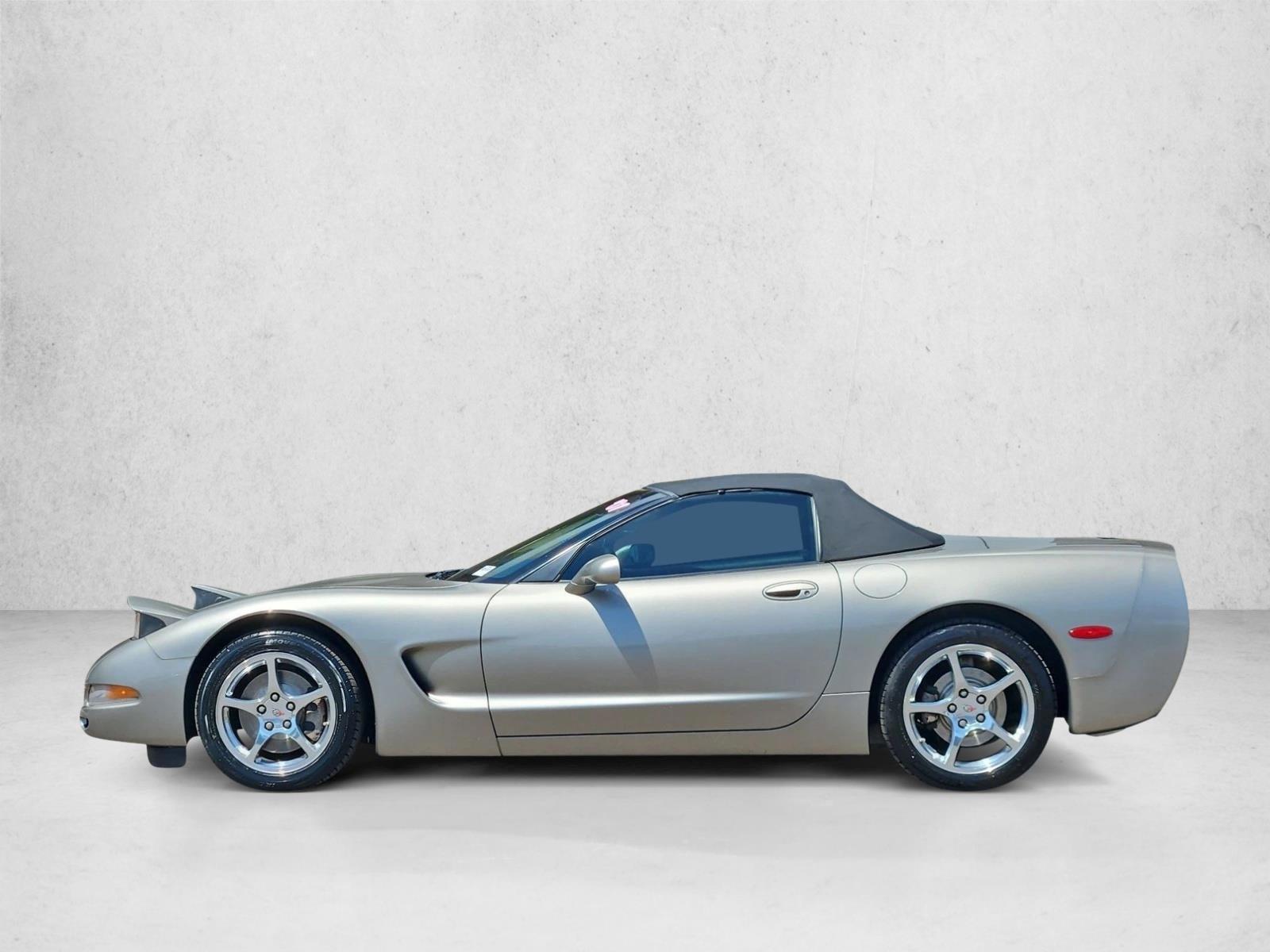 Thumbnail: 2001 Chevrolet Corvette - 3