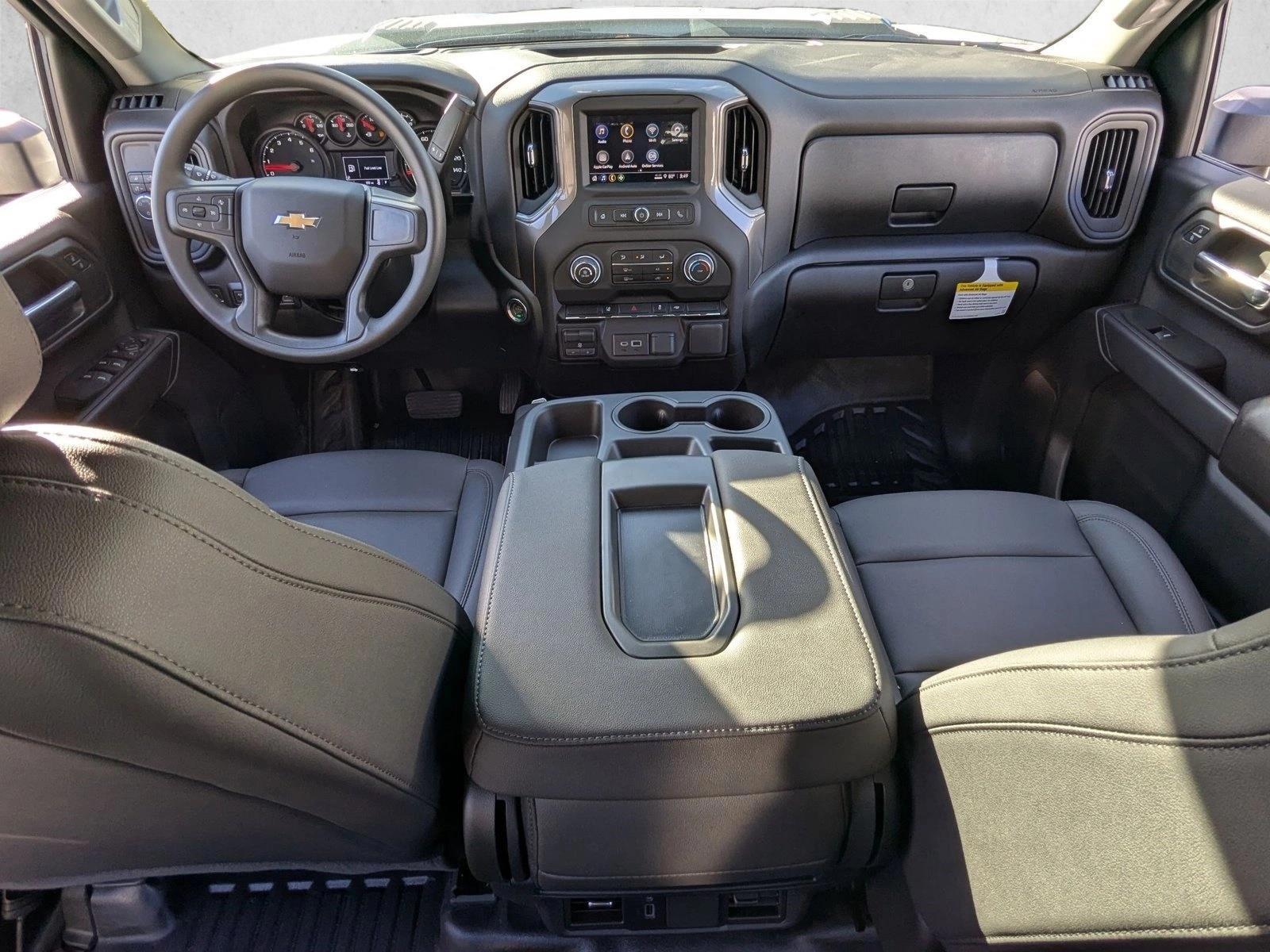 Thumbnail: 2026 Chevrolet Silverado 3500 - 2