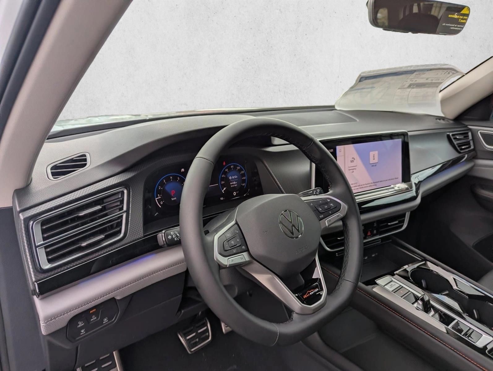 Thumbnail: 2026 Volkswagen Atlas - 3