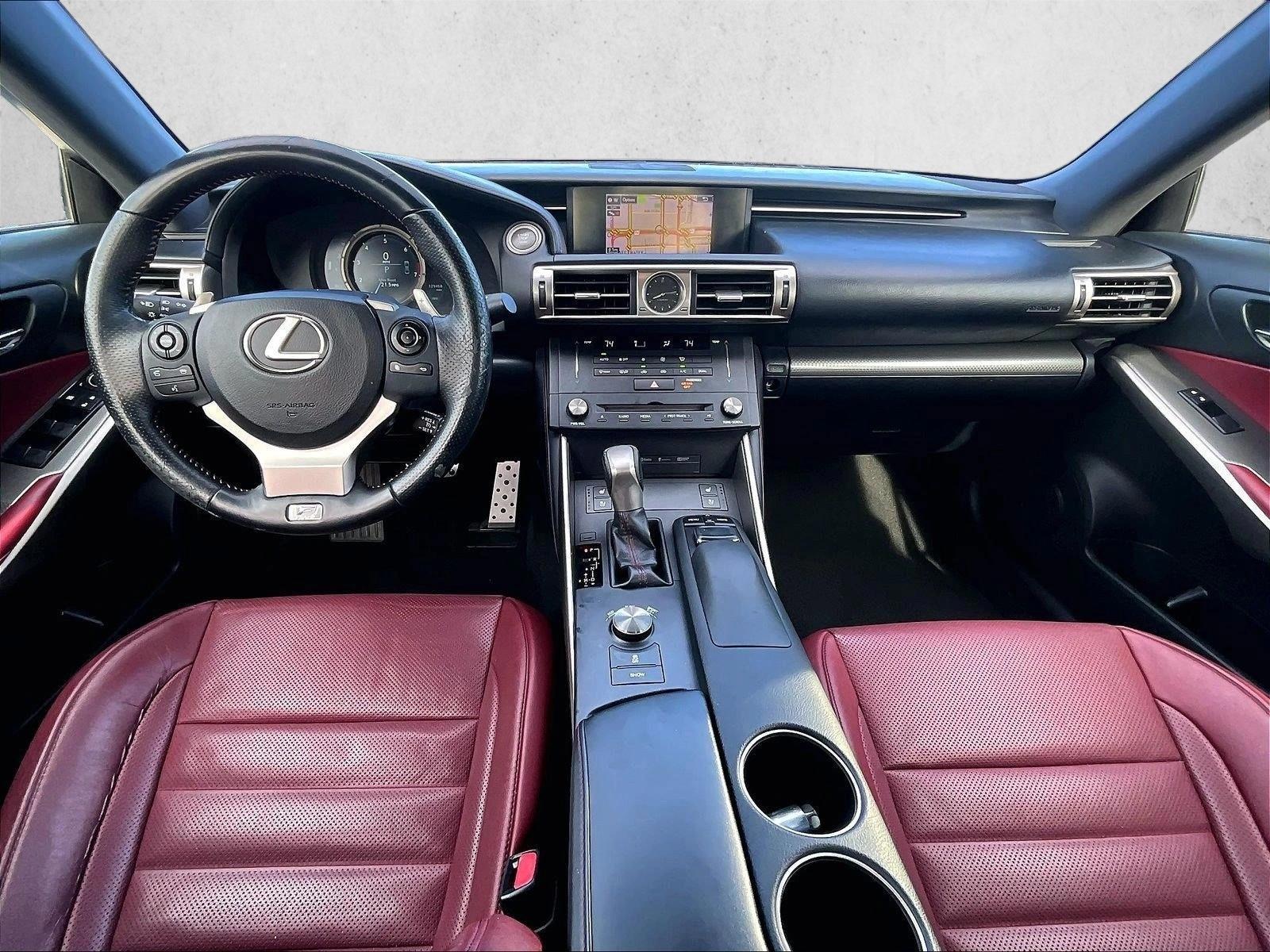 Thumbnail: 2015 Lexus IS - 4