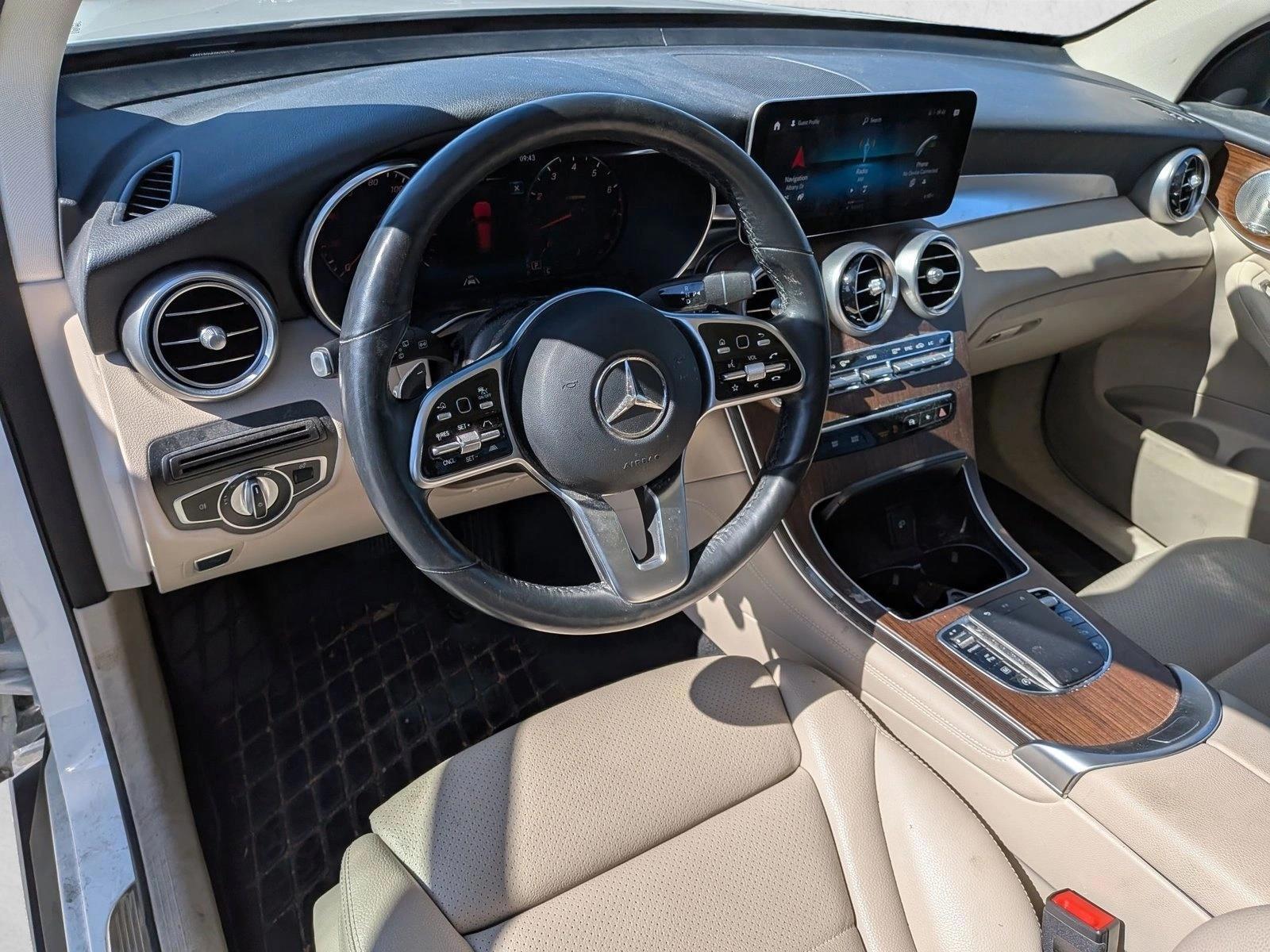 Thumbnail: 2021 Mercedes-Benz GLC - 3